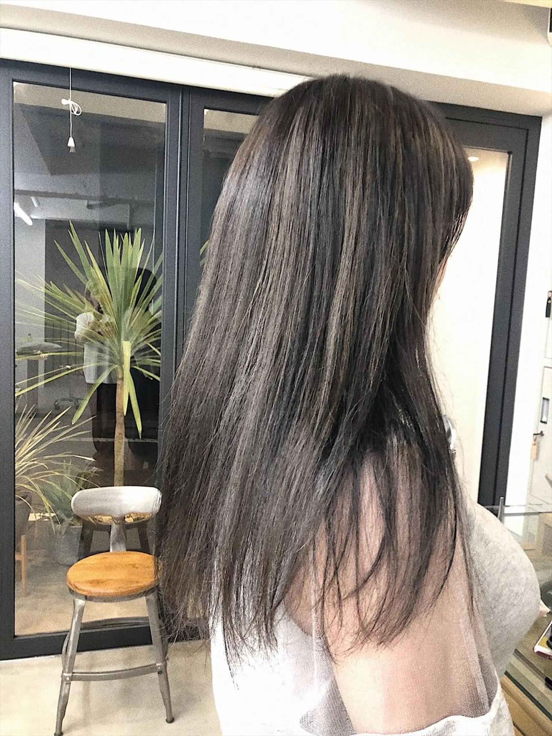 ロング カラー ヘアアレンジ Flamme Annaのヘアスタイル