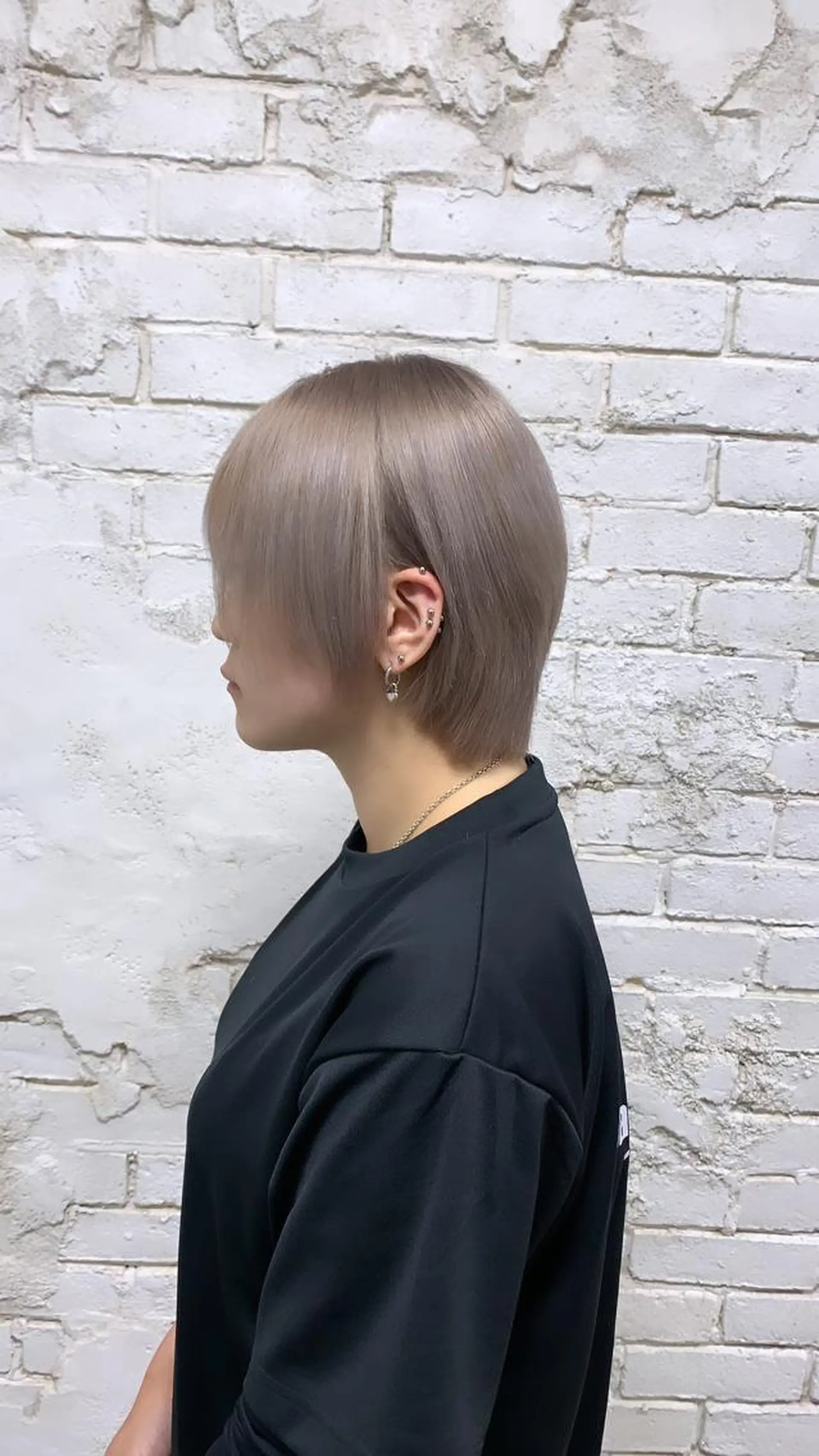 ショート 派手髪支持率No1 Eisukeのヘアスタイル