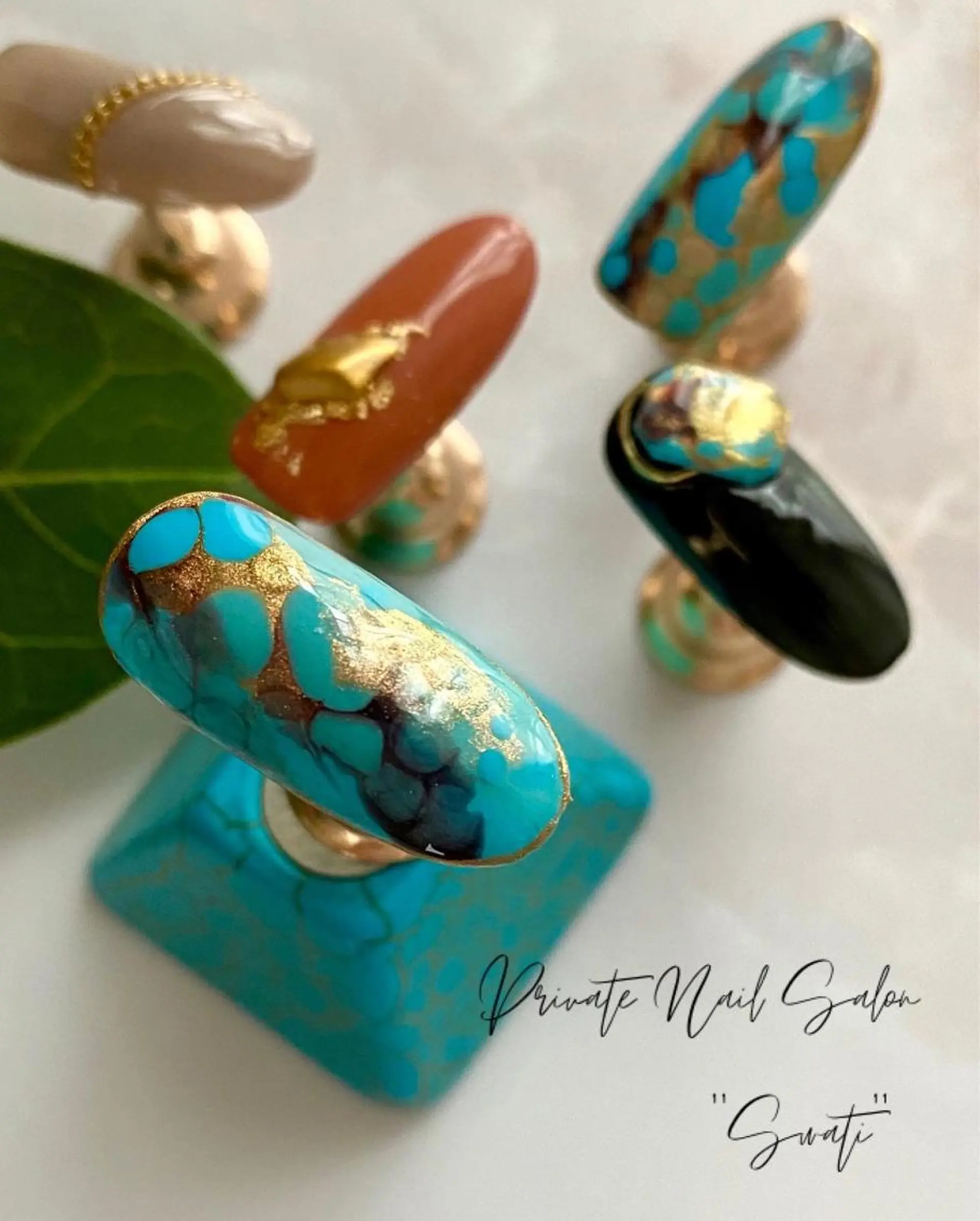 ネイル アートネイル フットネイル ニュアンスネイル オフィスネイル 夏ネイル yuko （ネイリスト）のネイルデザイン