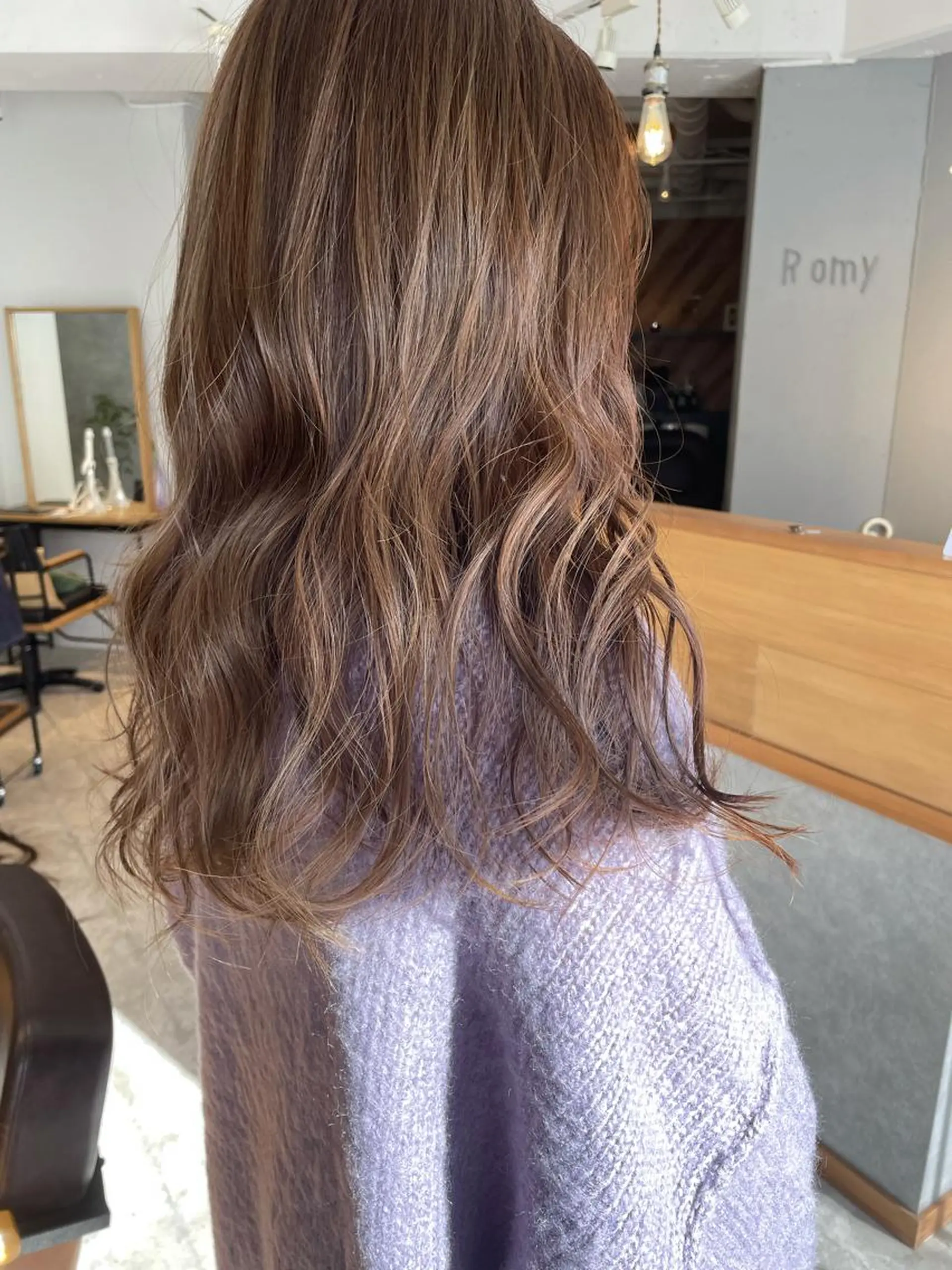 ロング カラー 東 みのりのヘアスタイル