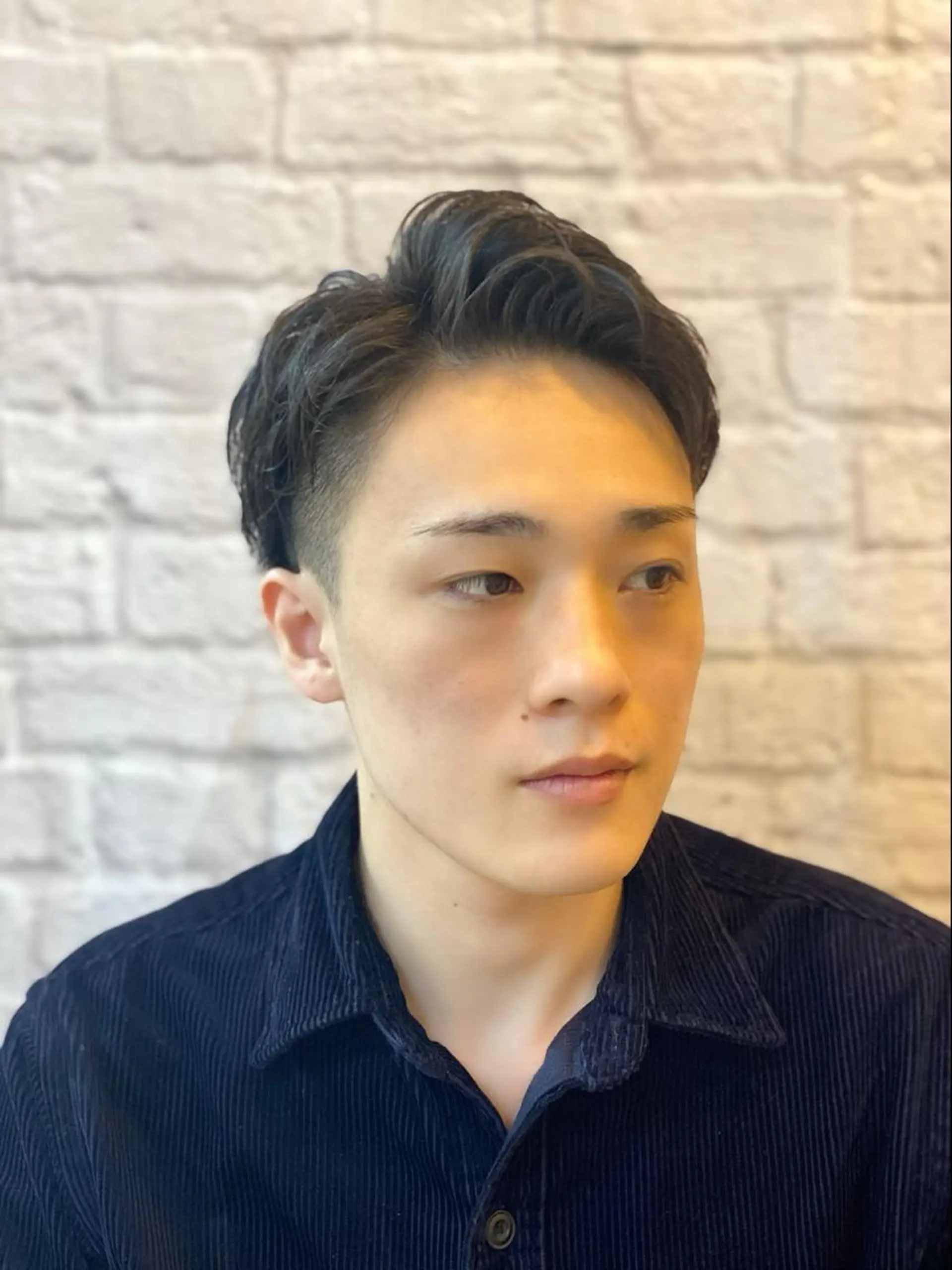 ミディアム ヘアアレンジ メンズ ミディアムパーマ メンズパーマ くせ毛 【メンズカット】 黒田美穂のヘアスタイル