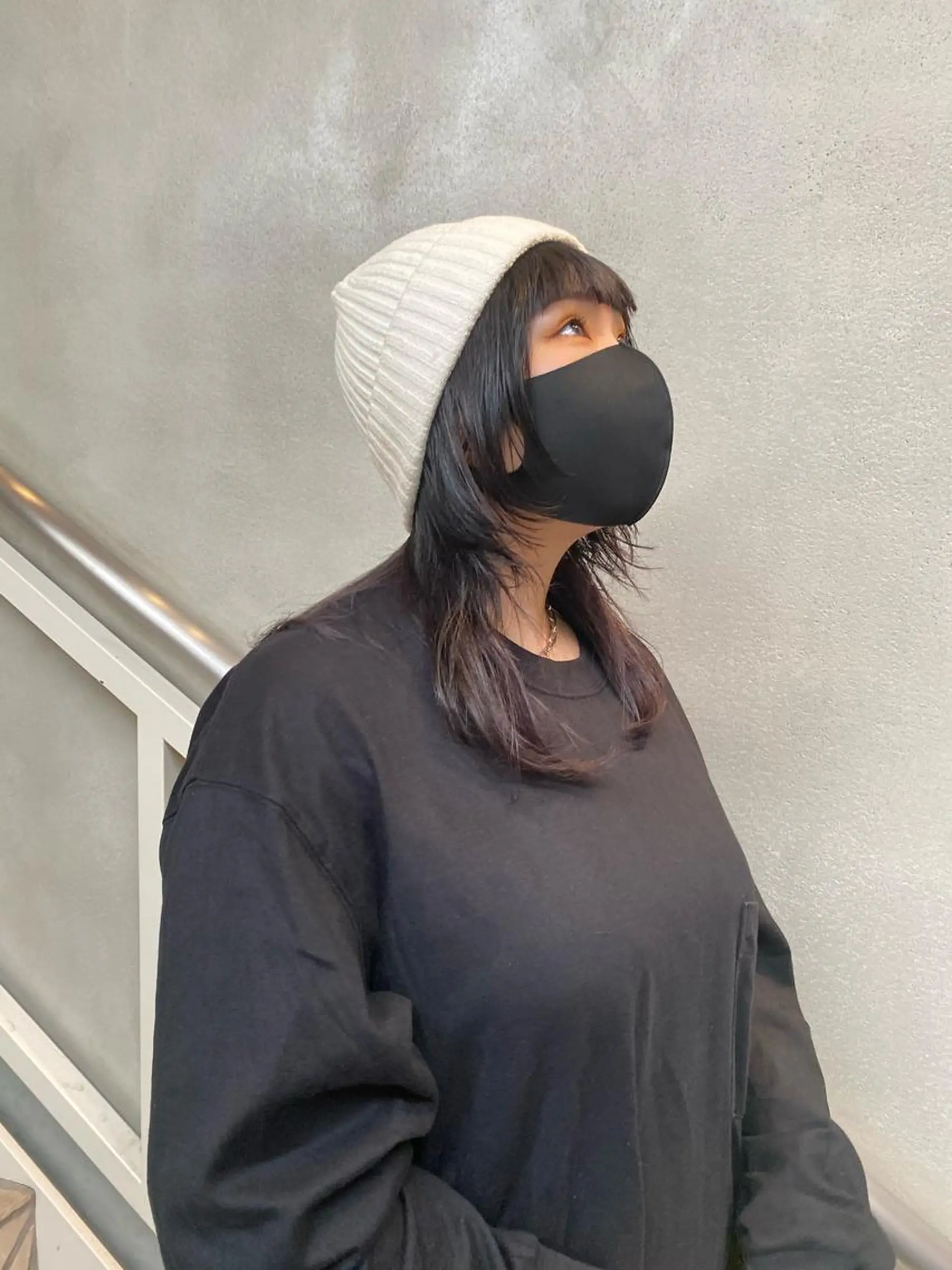 カラー インナーカラー ラベンダーカラー カット ヘアカラー ウルフカット 811 大阪梅田 ウルフのヘアスタイル