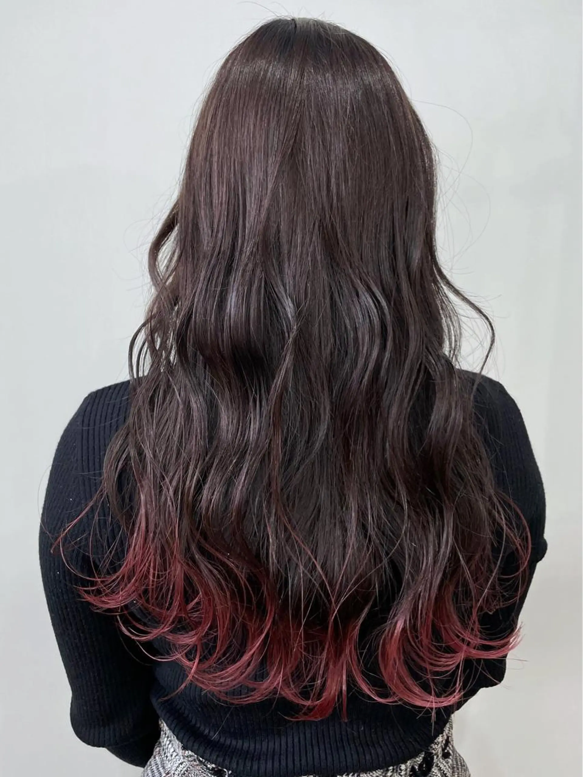 カラー white.梅田 デザインカラー🦄のヘアスタイル