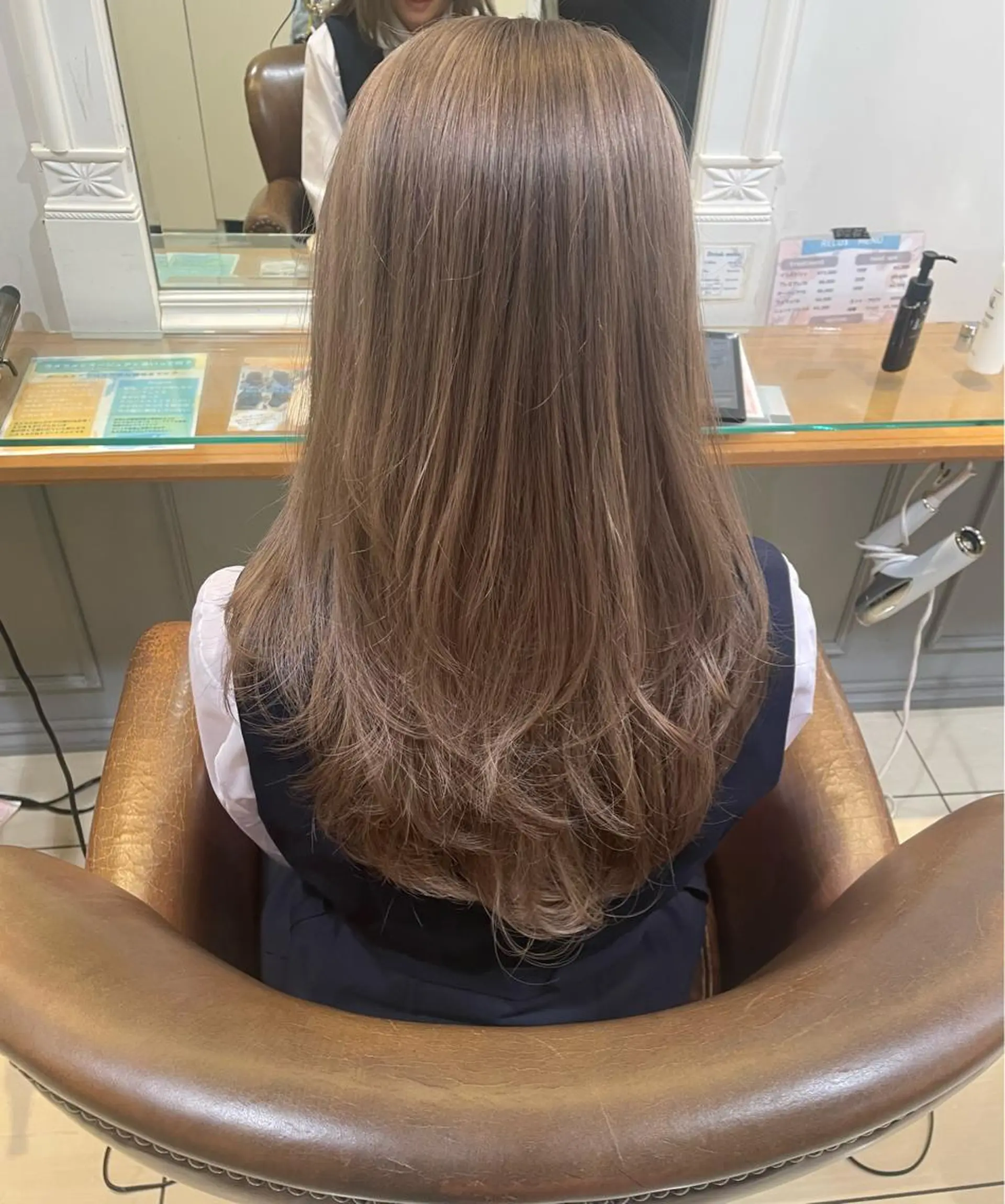 ロング カラー ヘアカラー Neolive 千尋のヘアスタイル