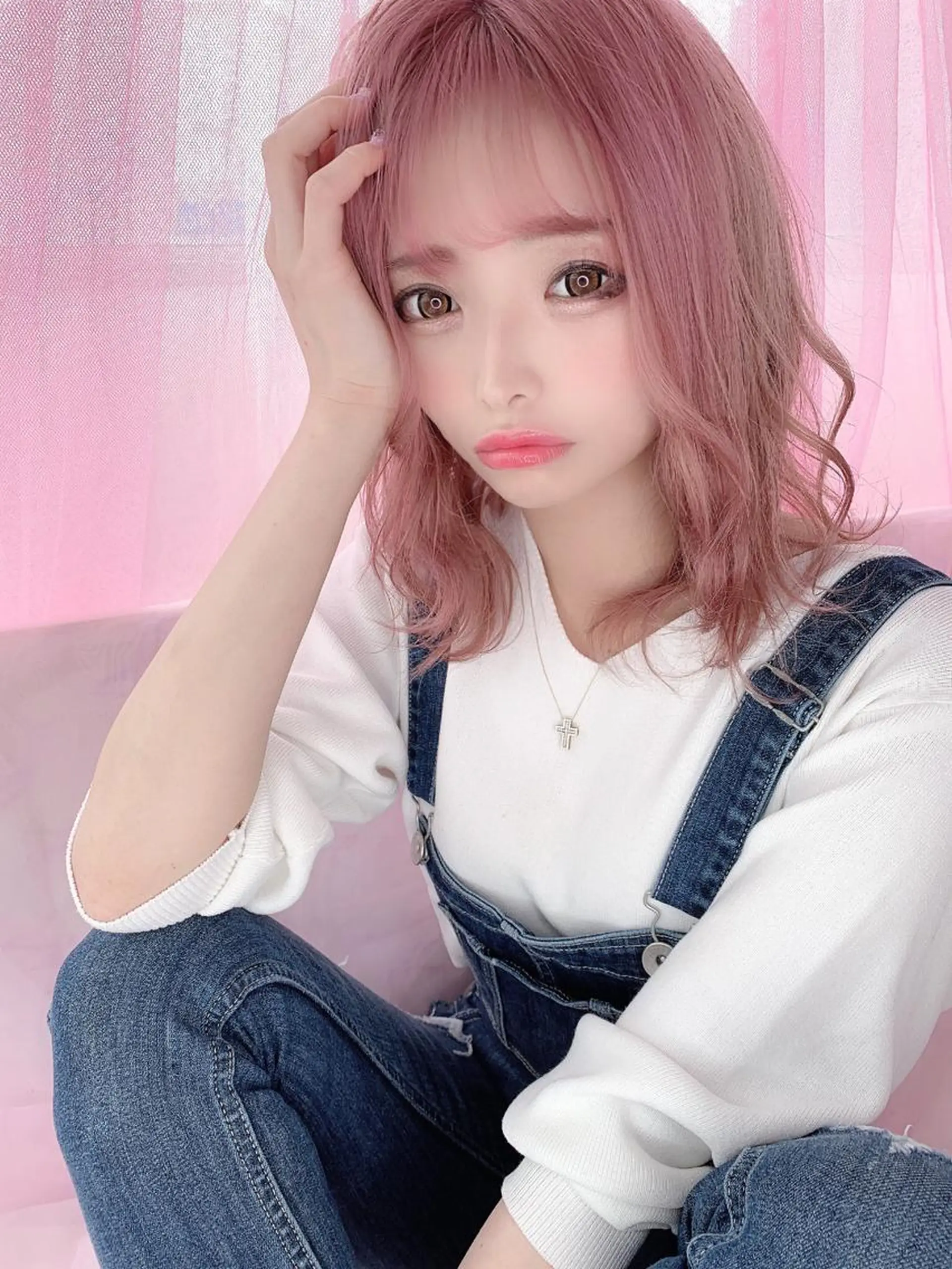 セミロング カラー ピンクカラー ホワイトピンク ヘアカラー トリートメント 💓シールエクステ ルミエールのヘアスタイル