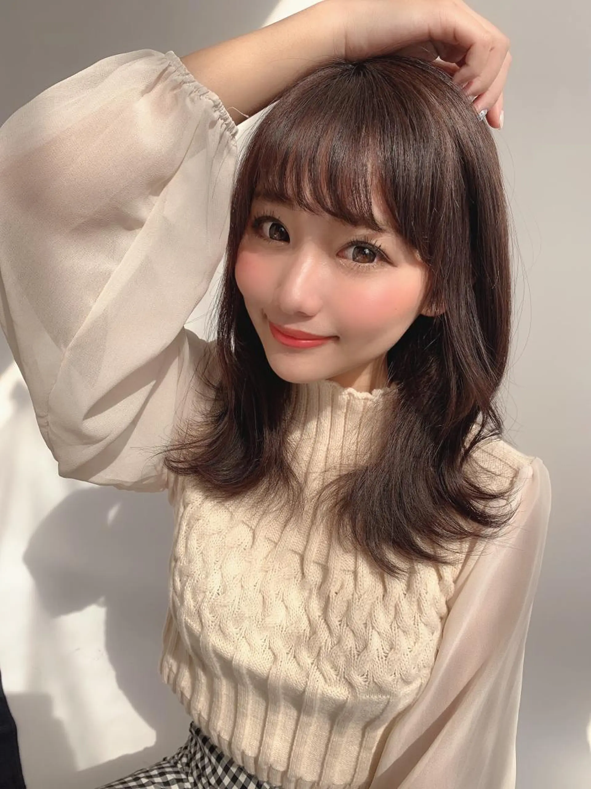 ミディアム カラー バレイヤージュ ブリーチ ケアブリーチ ダブルカラー ハイライトカラー カット ヘアカラー 縮毛矯正 トリートメント 新宿✨顔周りカット 韓国ヘア/坂本亜裟海のヘアスタイル