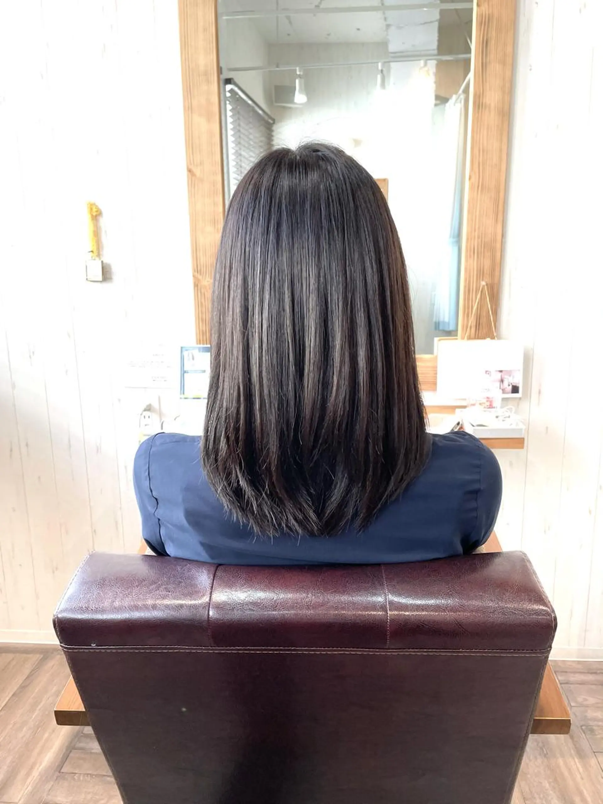 セミロング カラー カット 縮毛矯正 トリートメント 小阪 将司のヘアスタイル