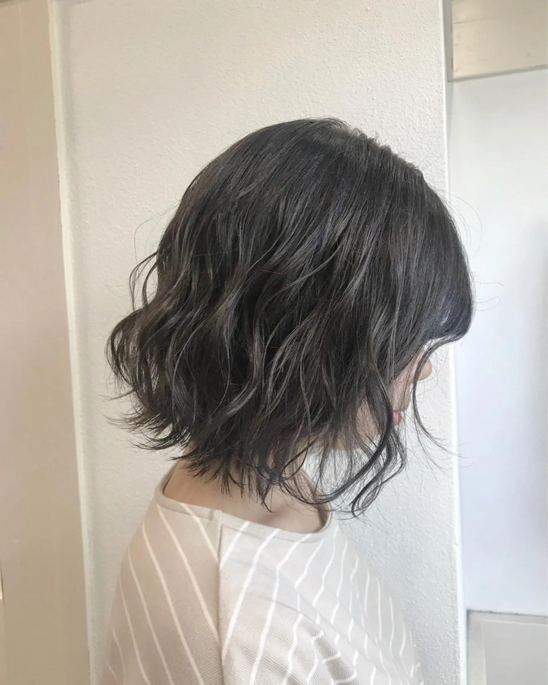 ショート カラー ヘアアレンジ ダークグレー カット ヘアカラー トリートメント GiseL天神カラー 髪質改善/ブリーチのヘアスタイル