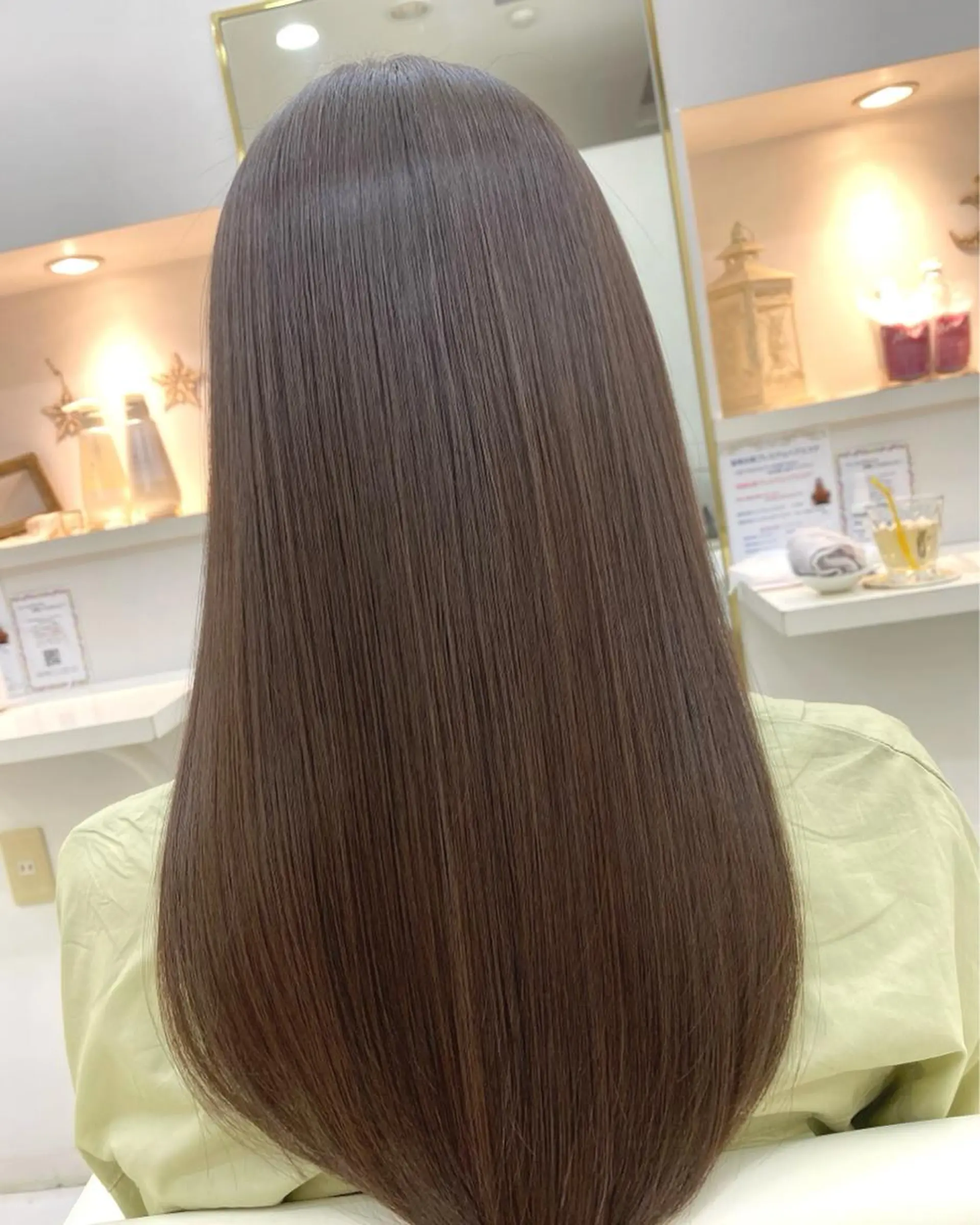 セミロング カット ヘアカラー 佐藤 弘典のヘアスタイル