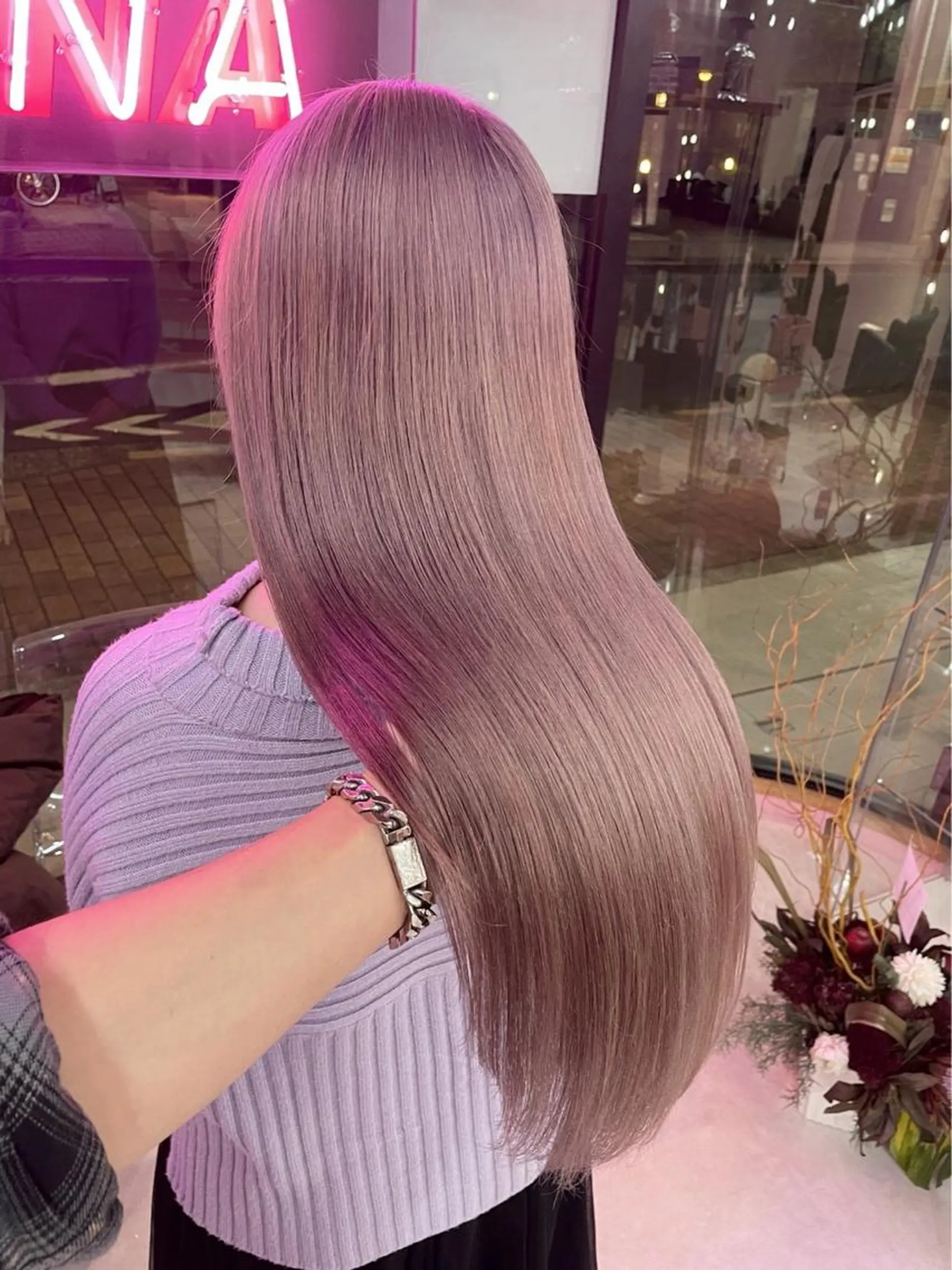 ロング カラー パーマ ヘアアレンジ キッズ ネイル マツエク・マツパ M字・前髪割れ 改善メンズ特化/栢沼のヘアスタイル