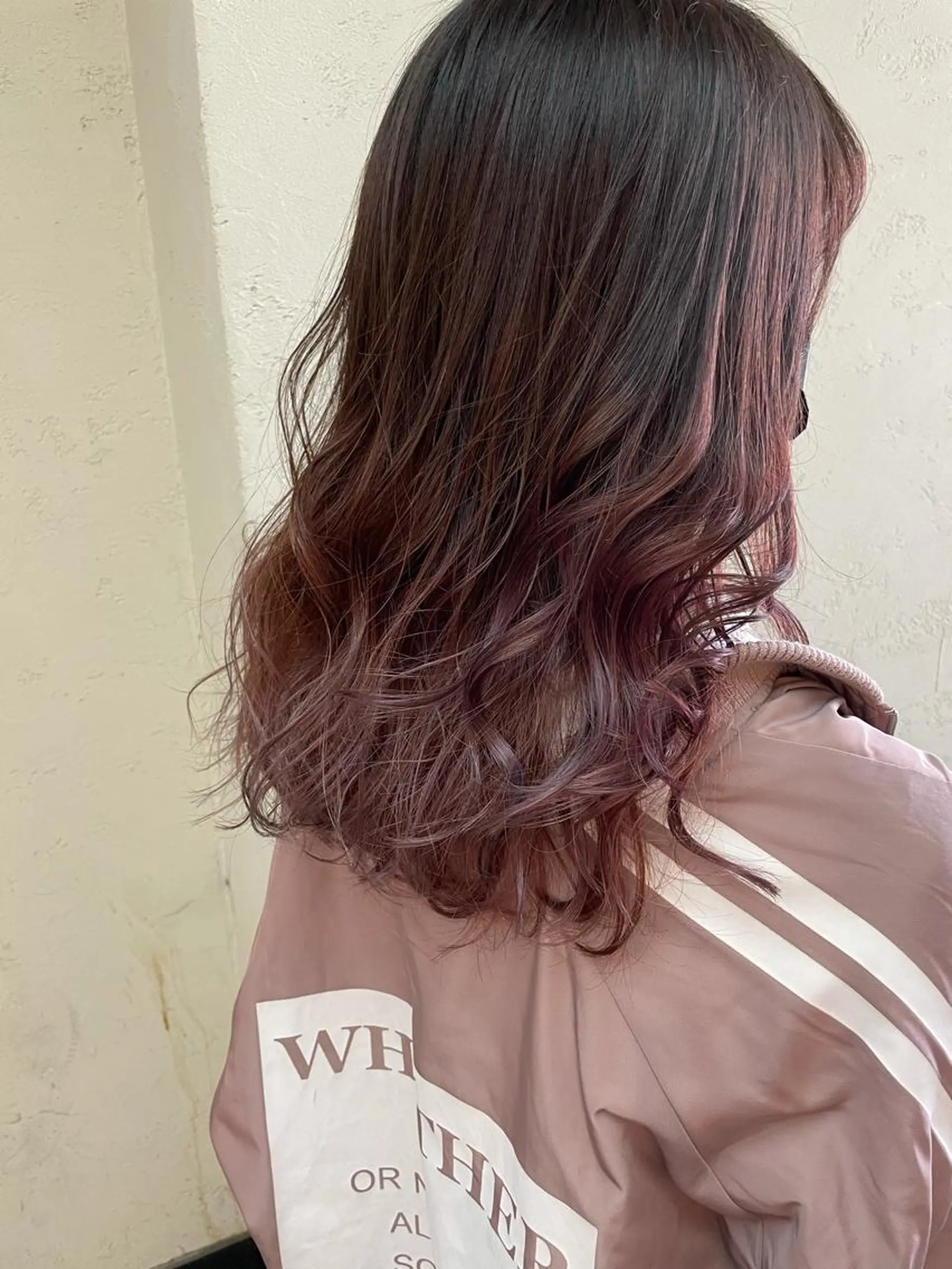 セミロング カット ヘアカラー 大泉 美久のヘアスタイル