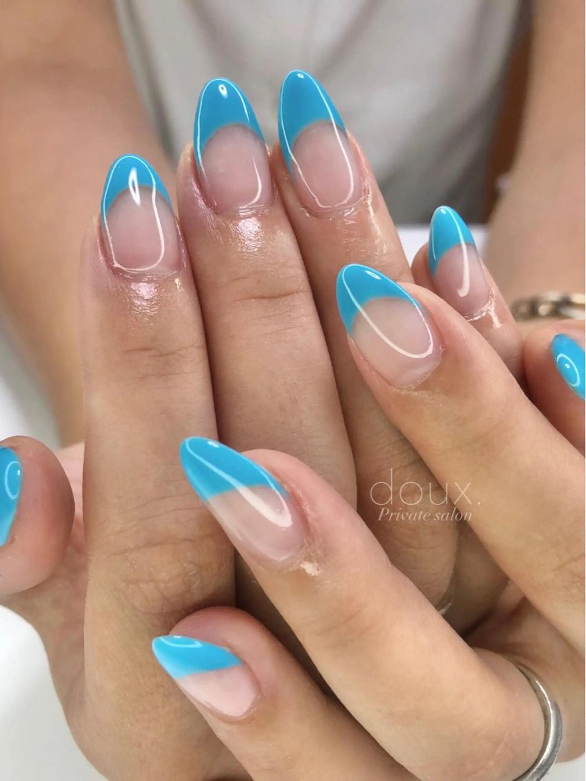 ネイル フレンチネイル 氷ネイル・うるうるネイル 韓国ネイル マグネットネイル 夏ネイル ハンドネイル doux. nailのネイルデザイン