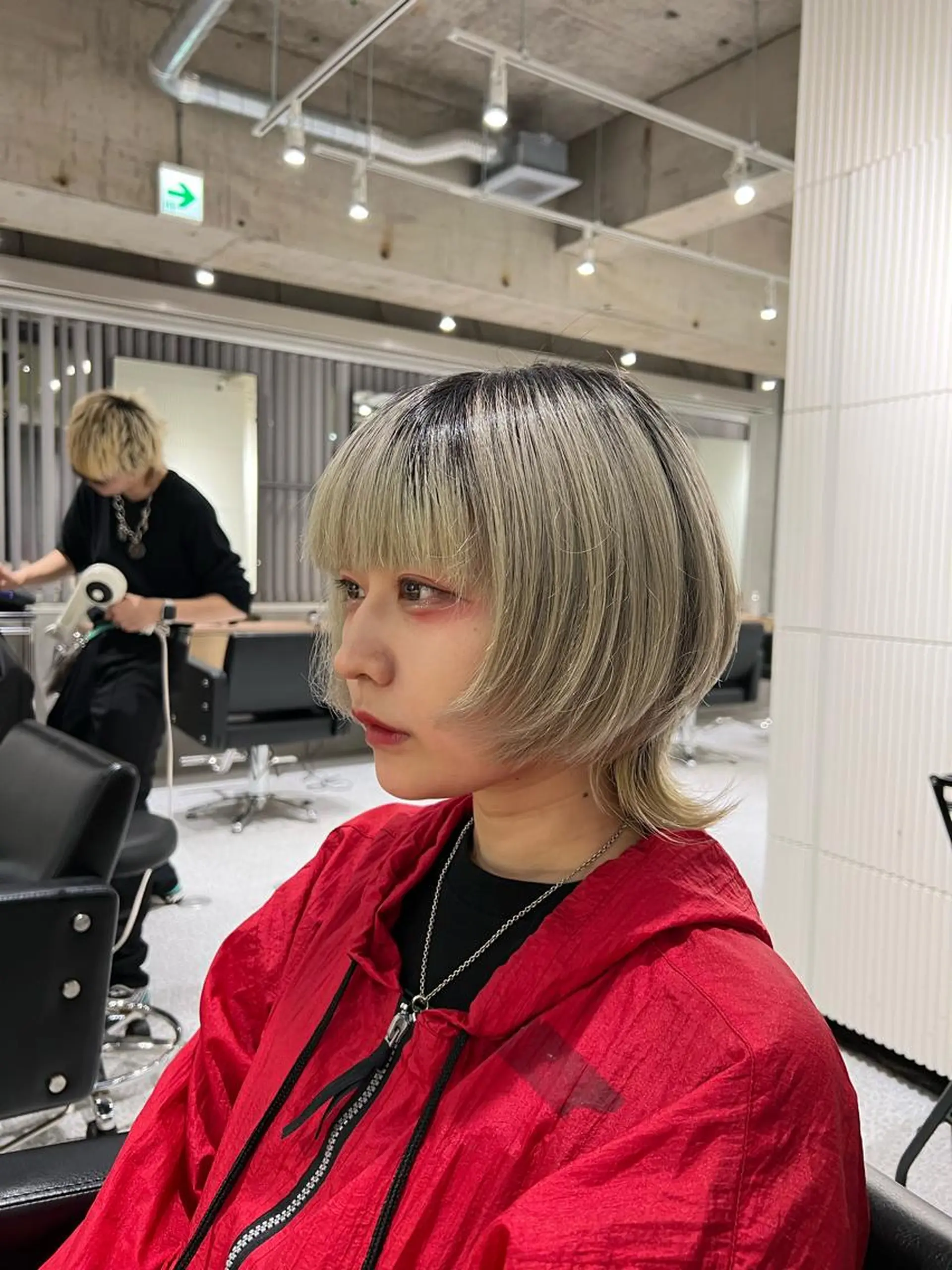 ショート 🐺立川のウルフ屋 さん🐺おかみ🐺のヘアスタイル