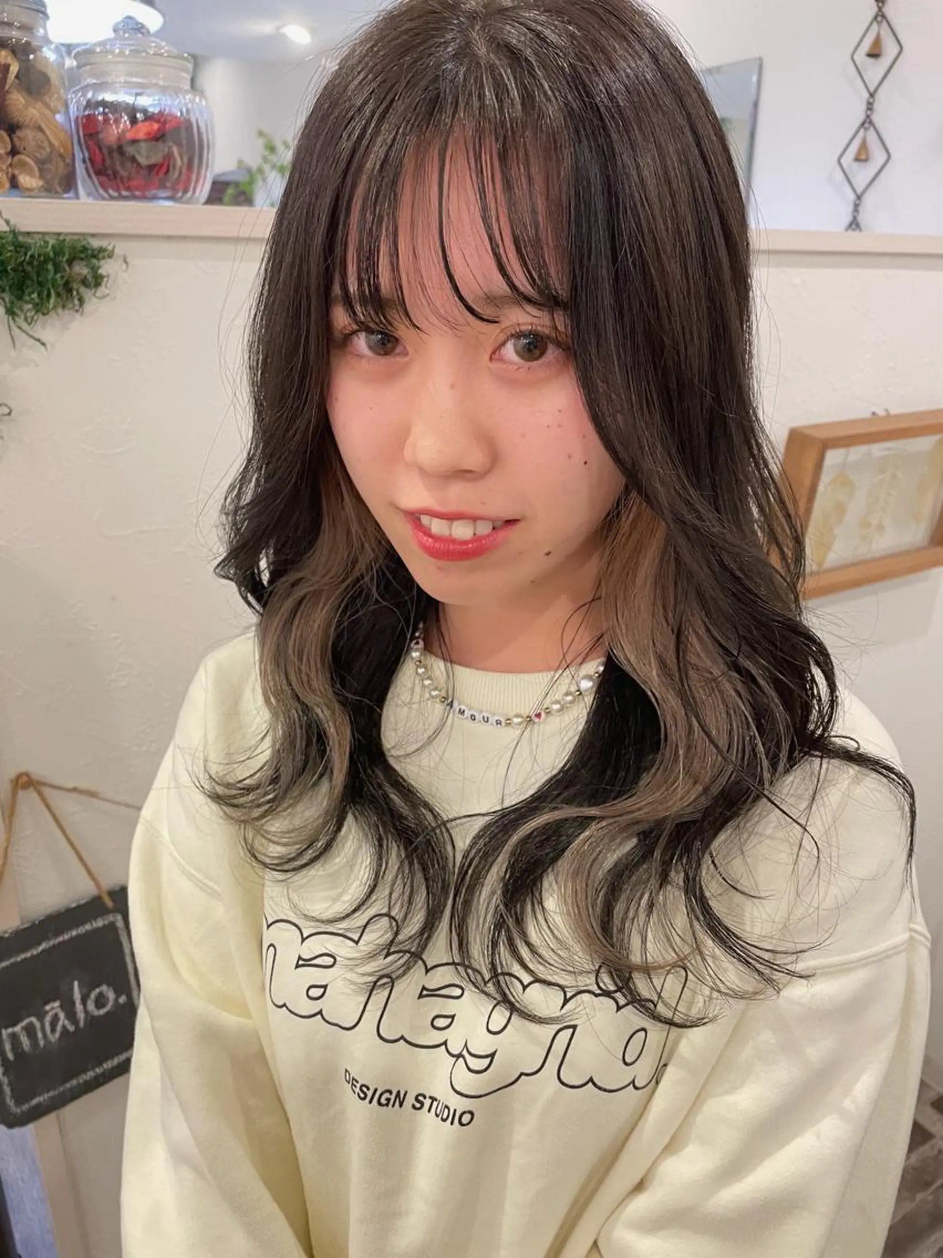 セミロング カラー イヤリングカラー ヘアカラー m ā l o.🌷 サカモトマイコのヘアスタイル