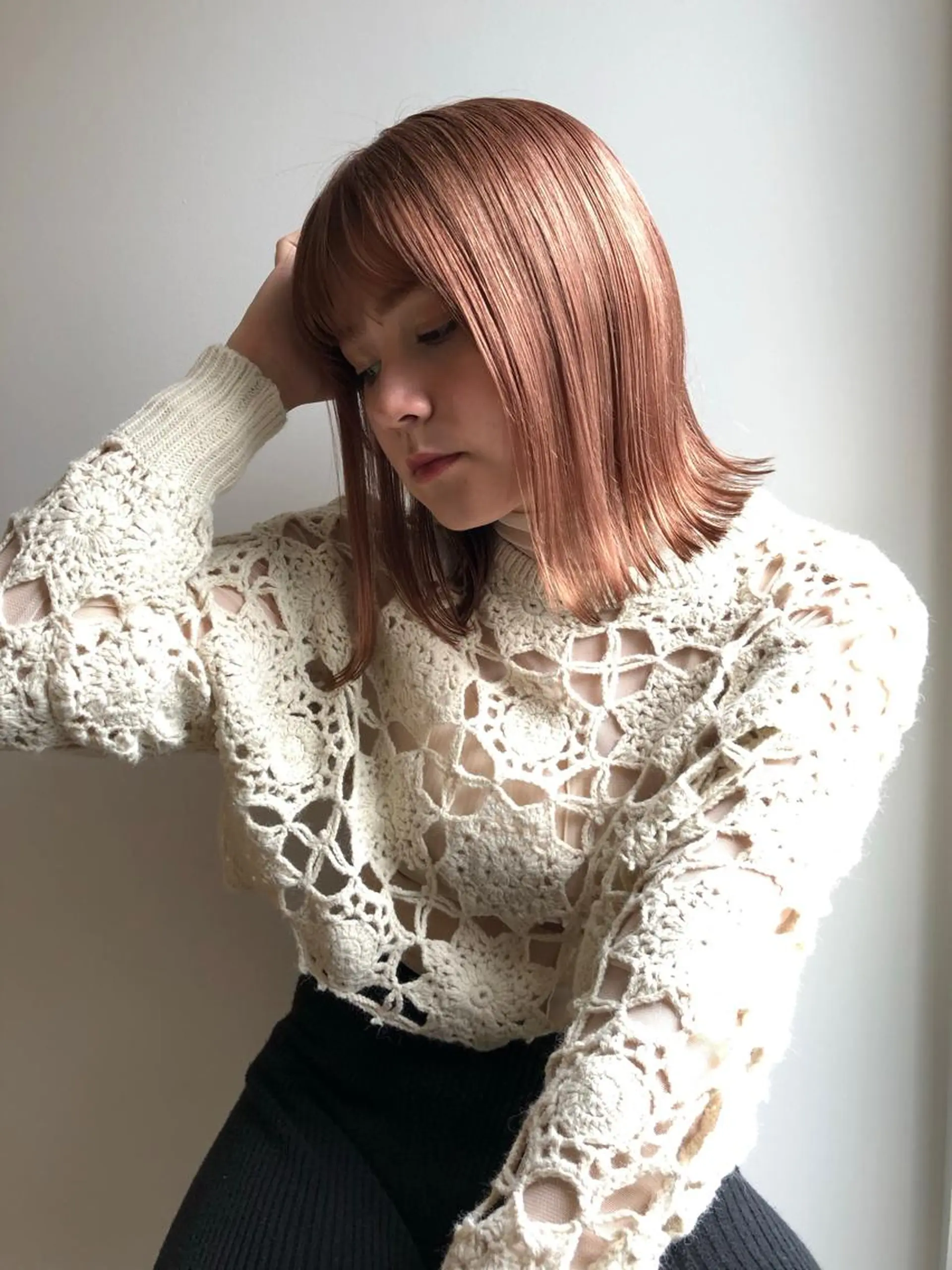 ミディアム カラー ⭐ハイトーンブリーチ ミルクティーピンクのヘアスタイル