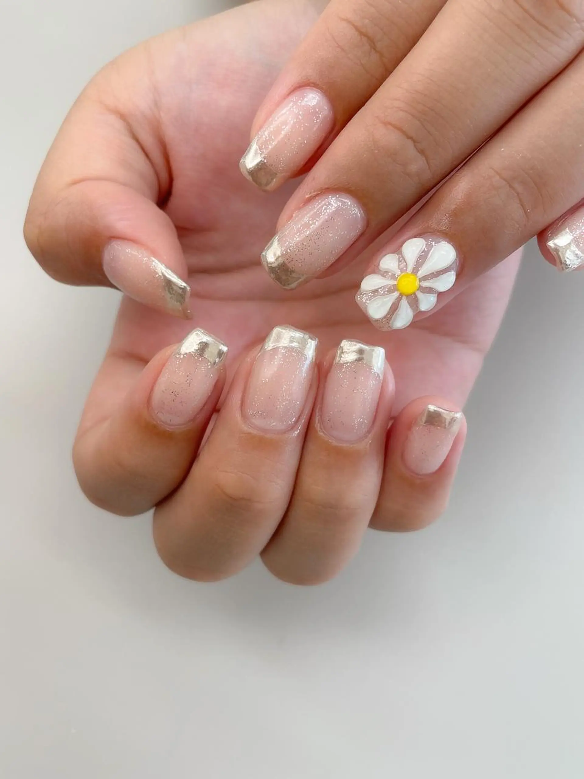 ネイル ハンドネイル Hisaka Mikiのネイルデザイン