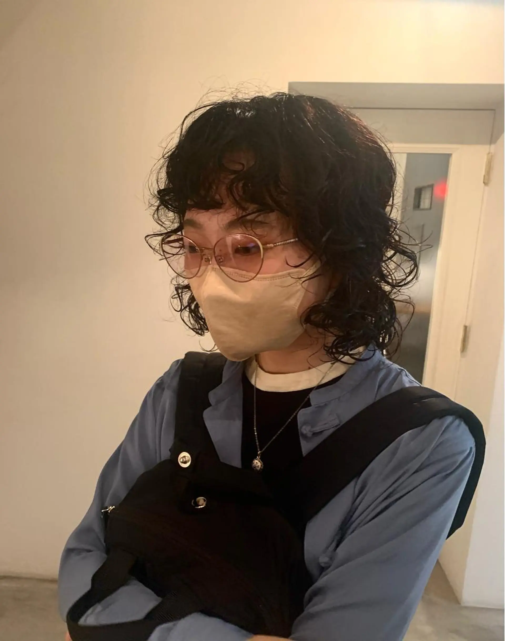 ミディアム パーマ room3小出 奈央子のヘアスタイル