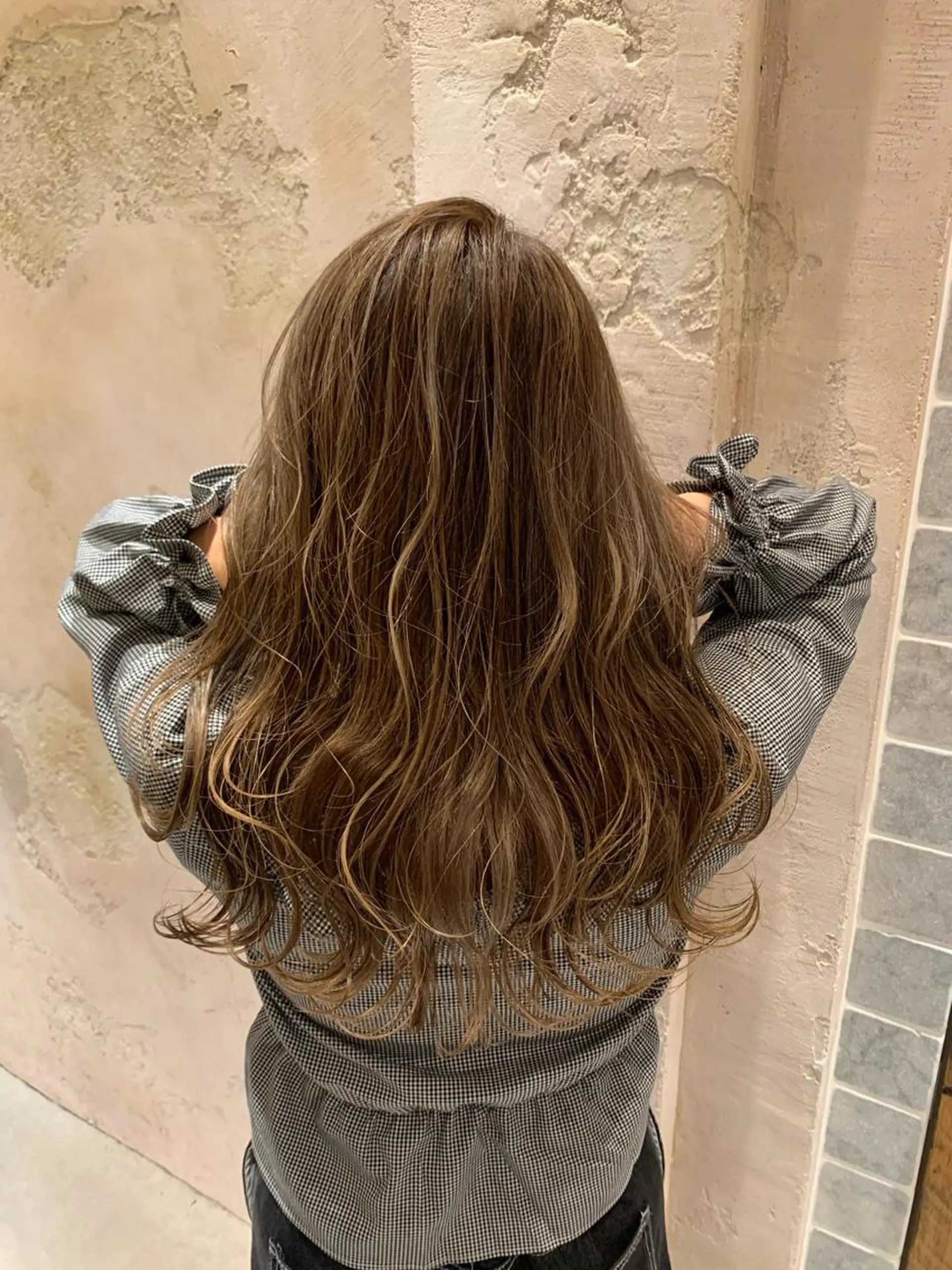 セミロング レイヤーカット/ 顔周り 五島巨幹のヘアスタイル