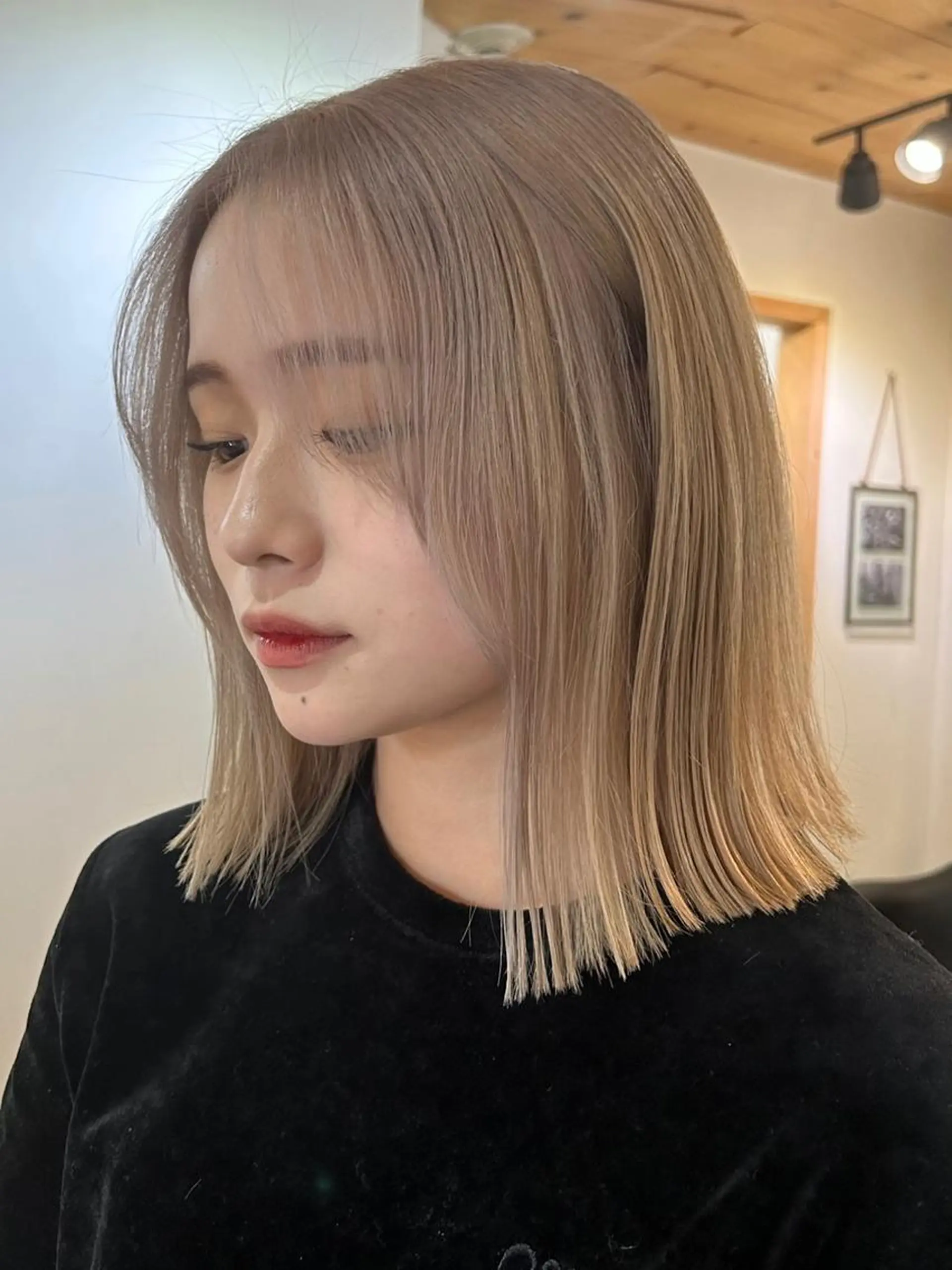 ミディアム カラー ヘアカラー トリートメント 韓国/ハイトーン/ ボブ🎀MIKU🎀のヘアスタイル