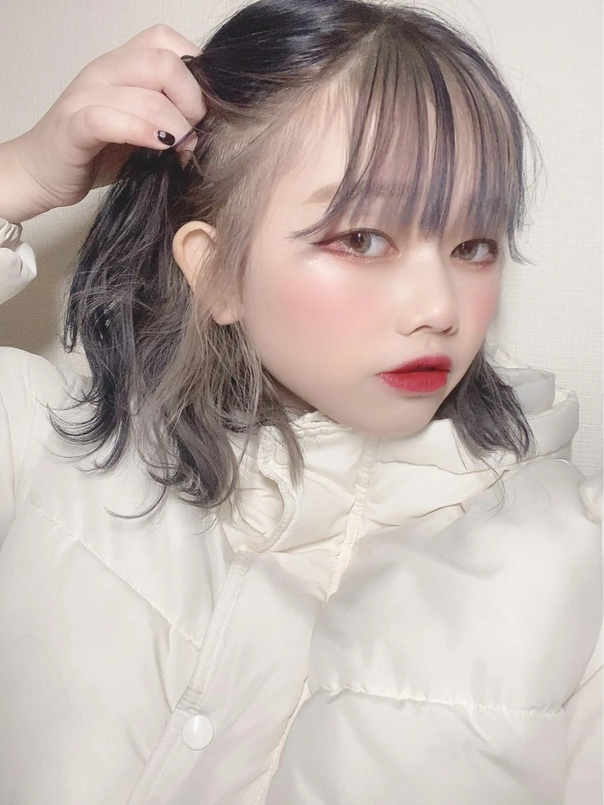 ミディアム ヘアカラー トリートメント ヘアセット 韓国/トレンド レイヤー【101】のヘアスタイル