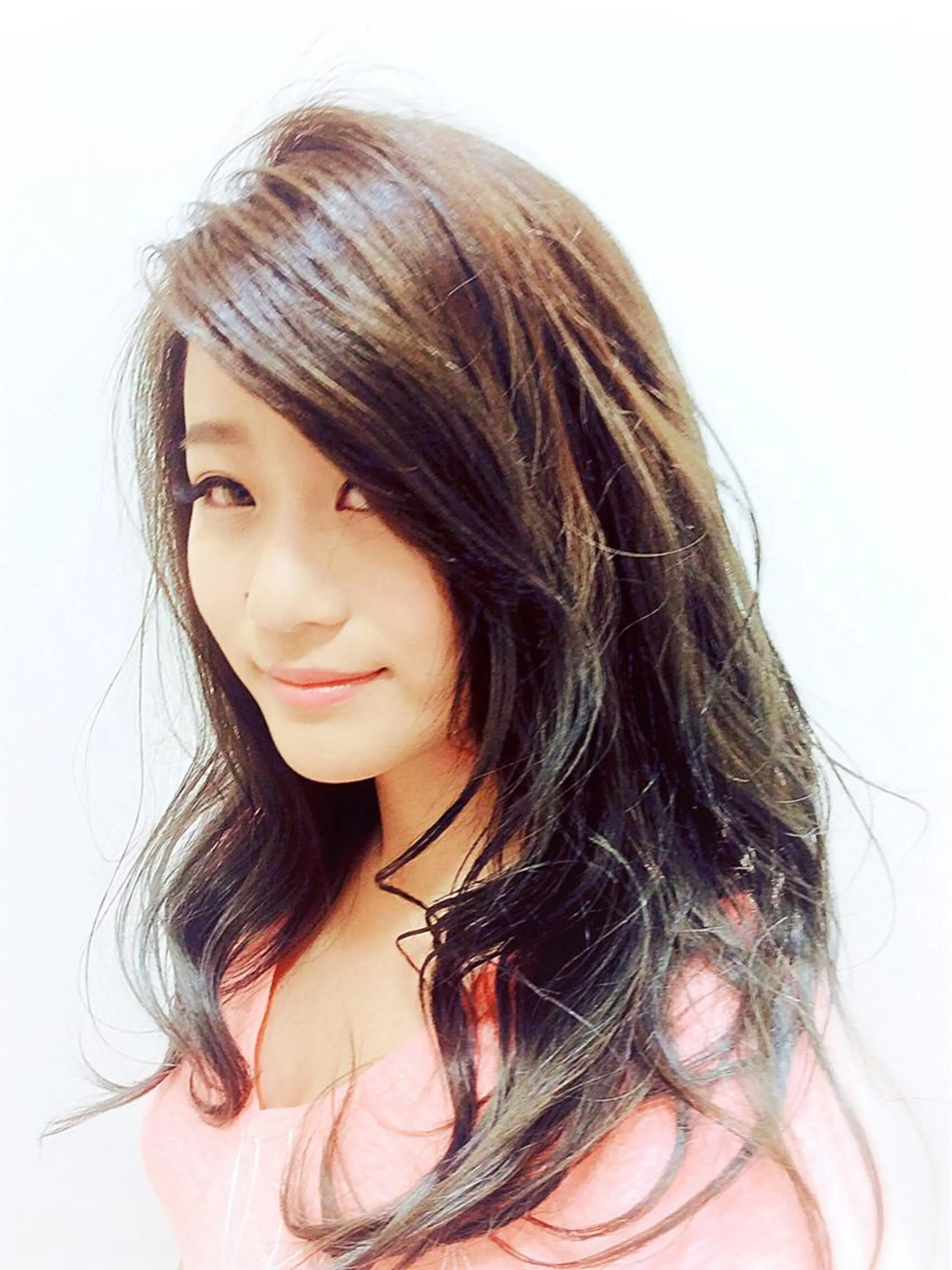 ロング カラー グレージュ 外国人風カラー 大野 あさみのヘアスタイル