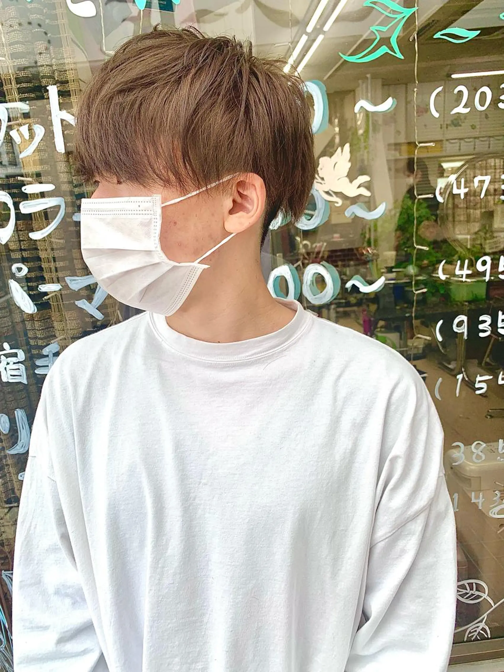 カラー メンズ 岸田 梓武生のヘアスタイル