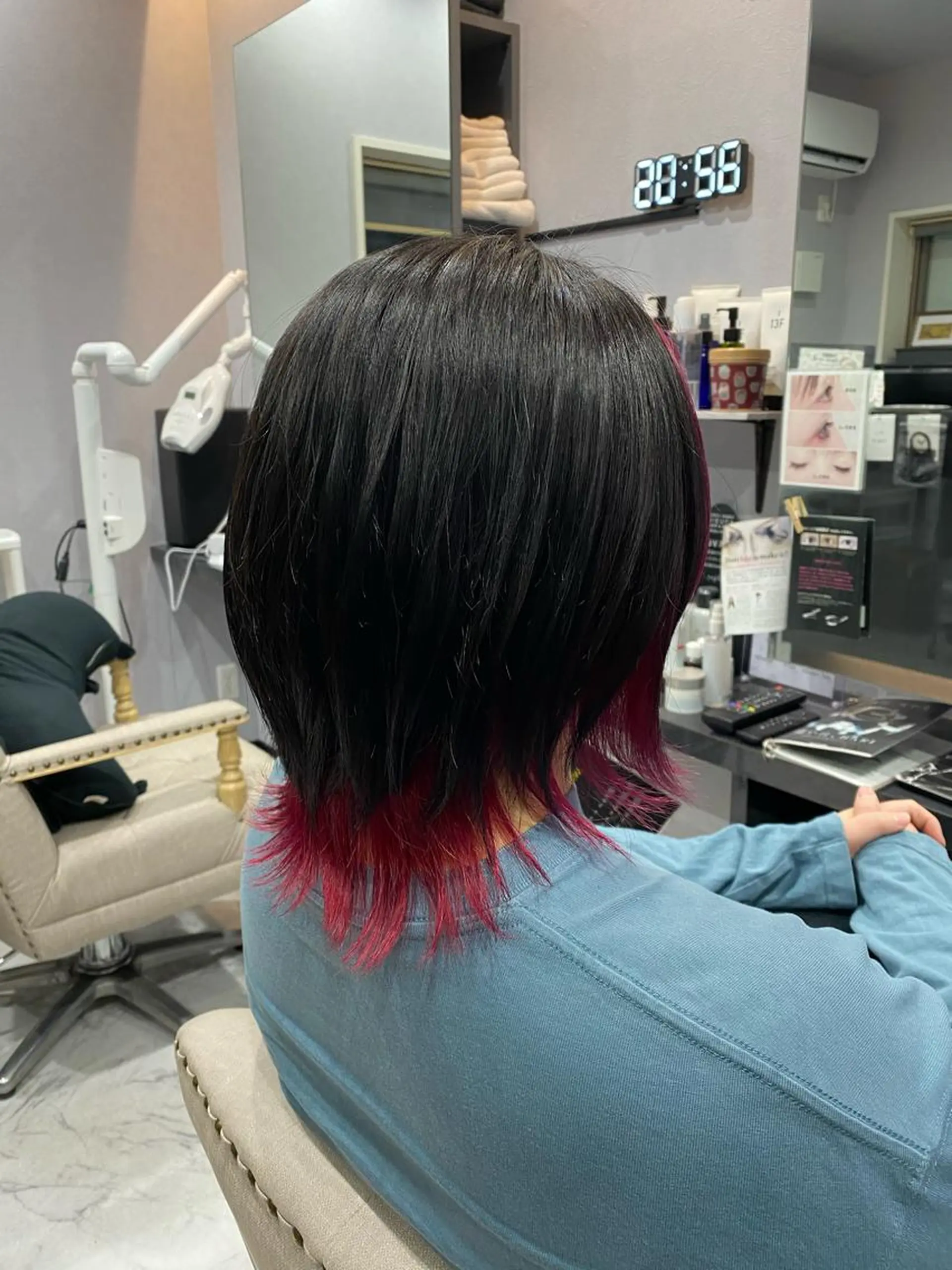 ミディアム カラー ヘアカラー FAVORE 【ファヴォーレ】のヘアスタイル