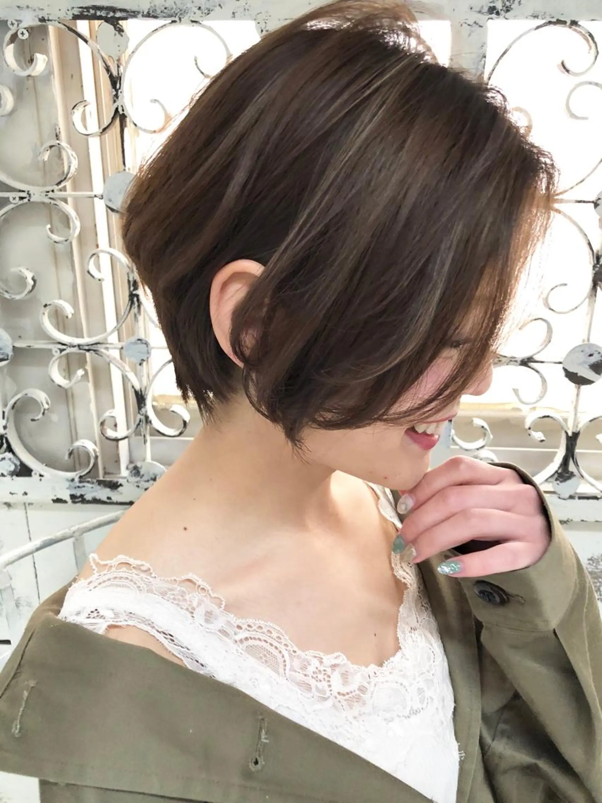 ショート カラー Lond labのヘアスタイル