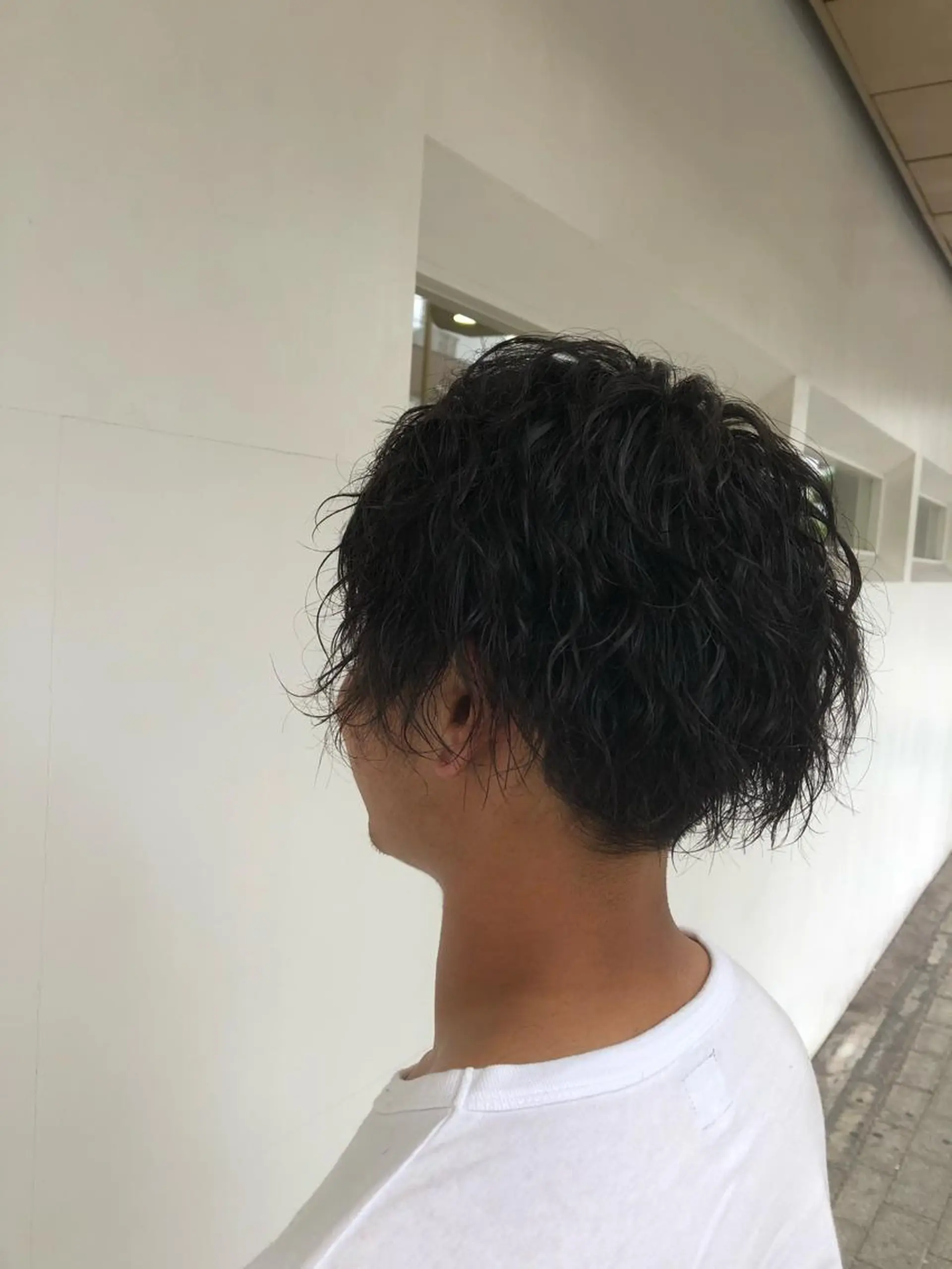 ショート メンズ メンズパーマ 刈り上げ 東條 克義のヘアスタイル