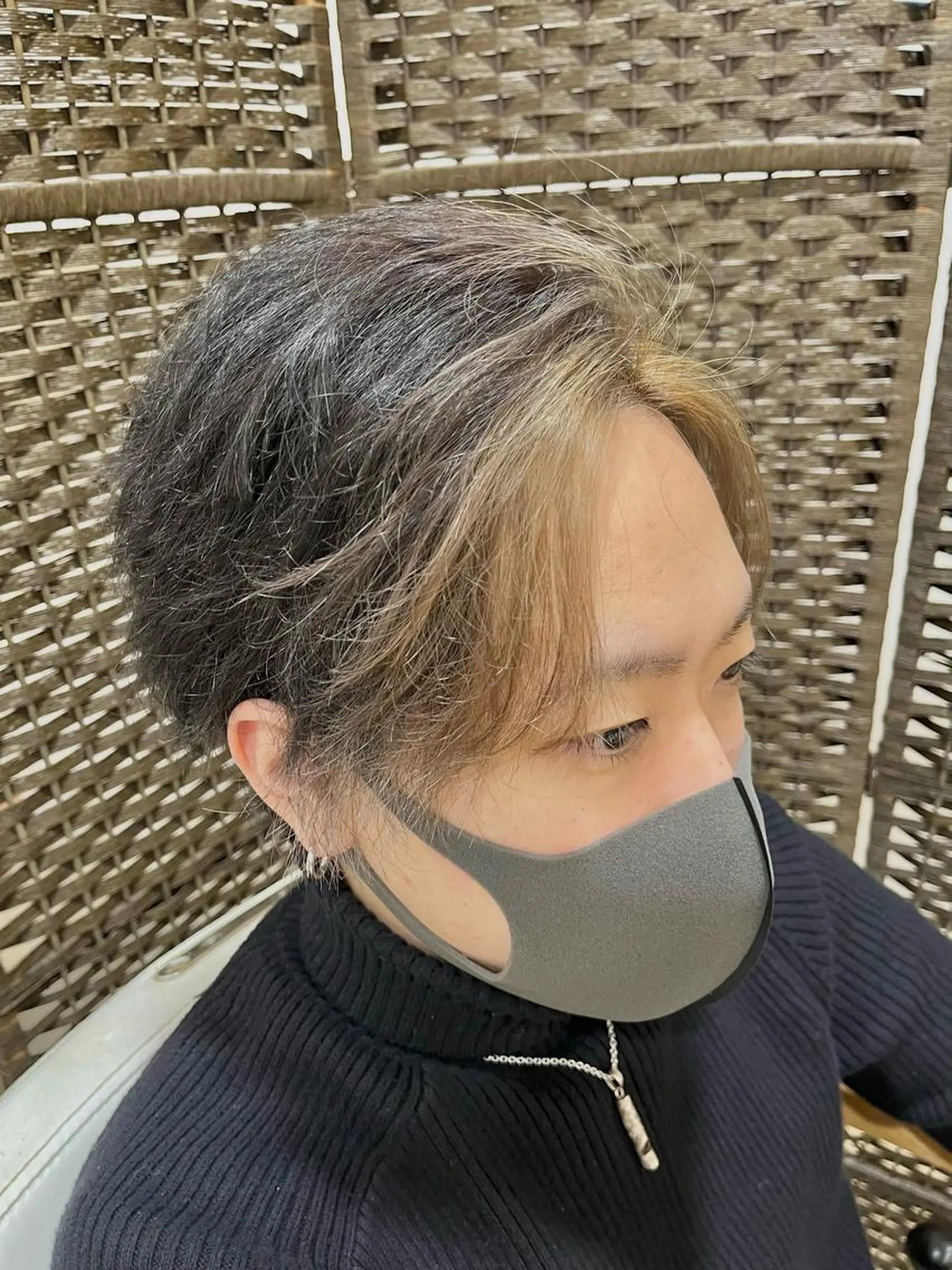 ショート カラー メンズ ミストバング  フェイスフレーミング 斉藤 凜のヘアスタイル