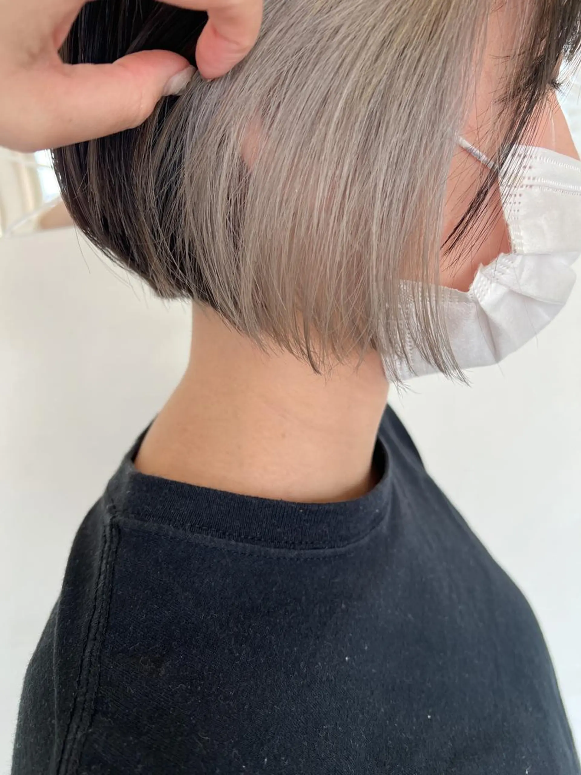 ショート カラー   AYARIのヘアスタイル