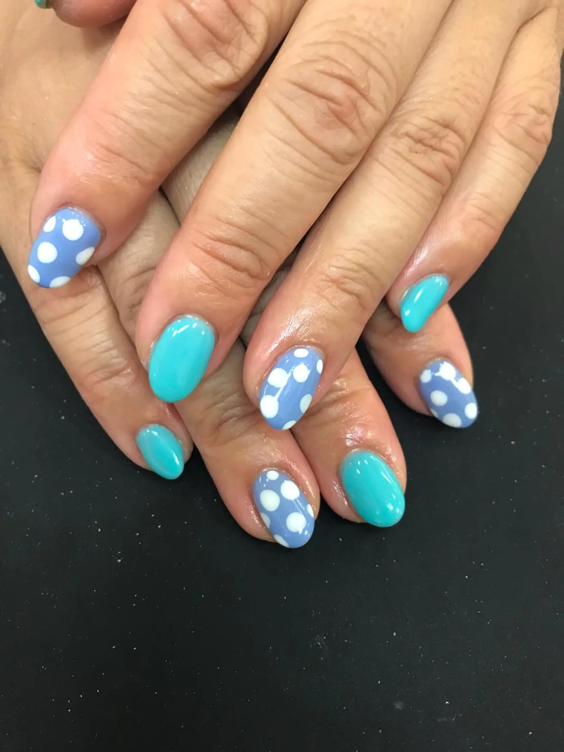 ネイル ハンドネイル みんなの店所属・仲谷 つかさのエステ・リラクイメージ