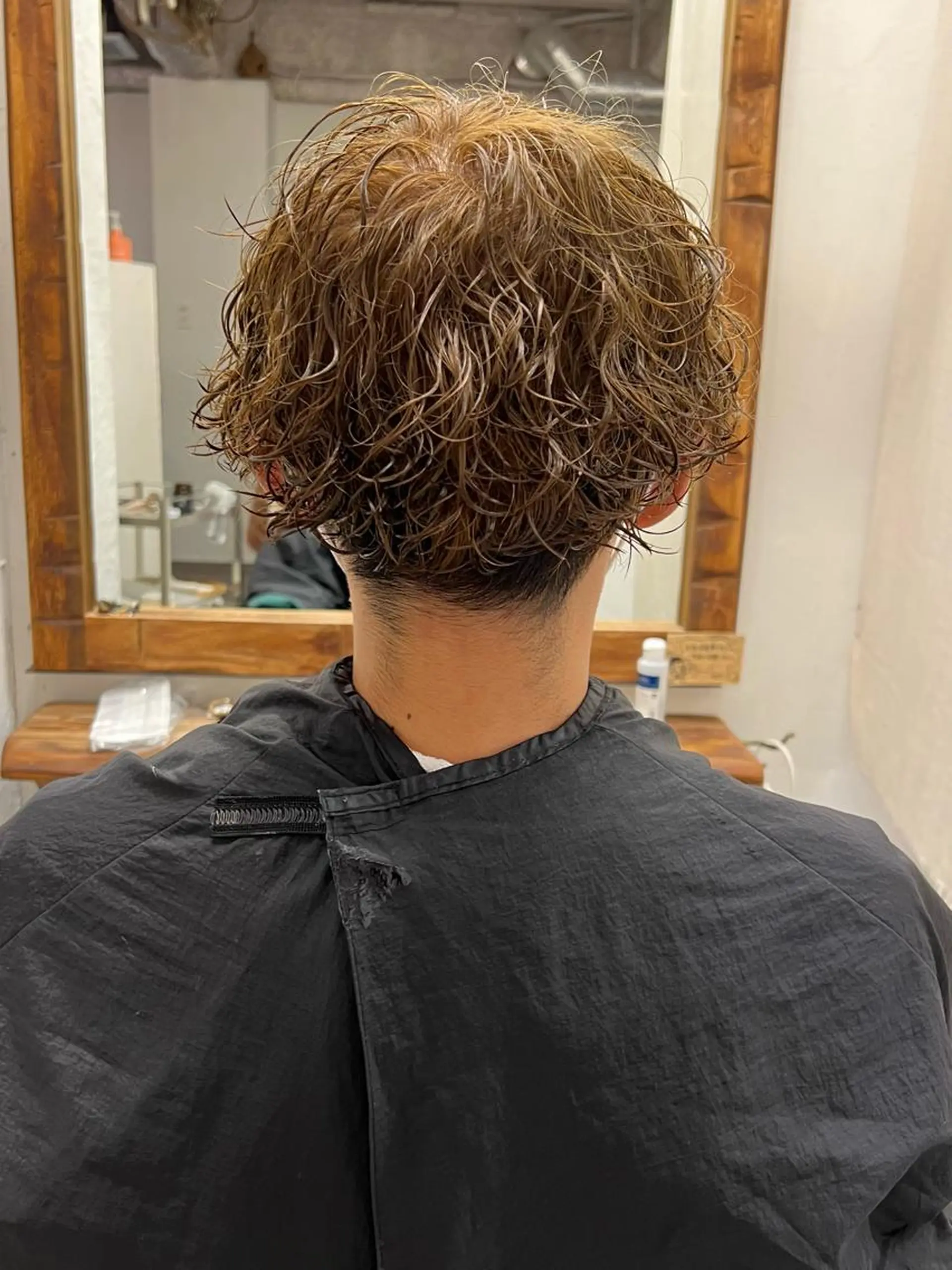 カラー joh/メンズ/ ブリーチ/矢場町のヘアスタイル