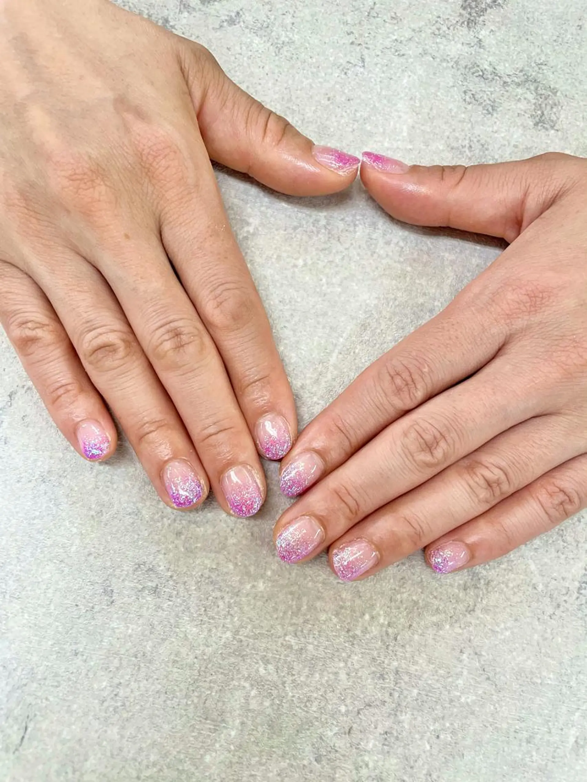 ネイル グラデーション ラメ(グリッター) ラメグラデーション パープル FASTNAIL PLUS 新宿店のネイルデザイン