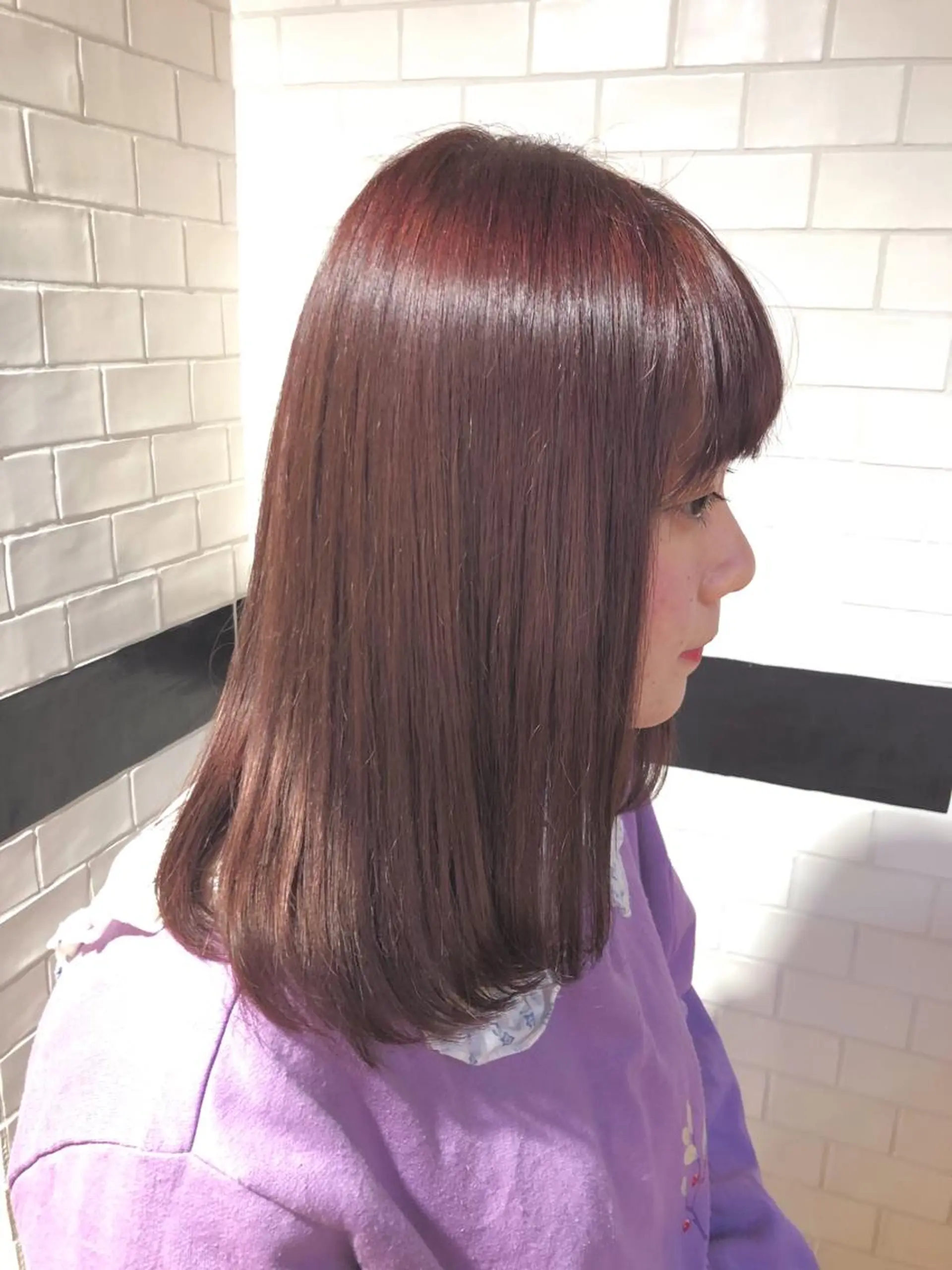 ミディアム カラー ブリーチ ピンクカラー バイオレットカラー カット ヘアカラー トリートメント レイヤー／髪質改善／ 銀座／CHIEのヘアスタイル