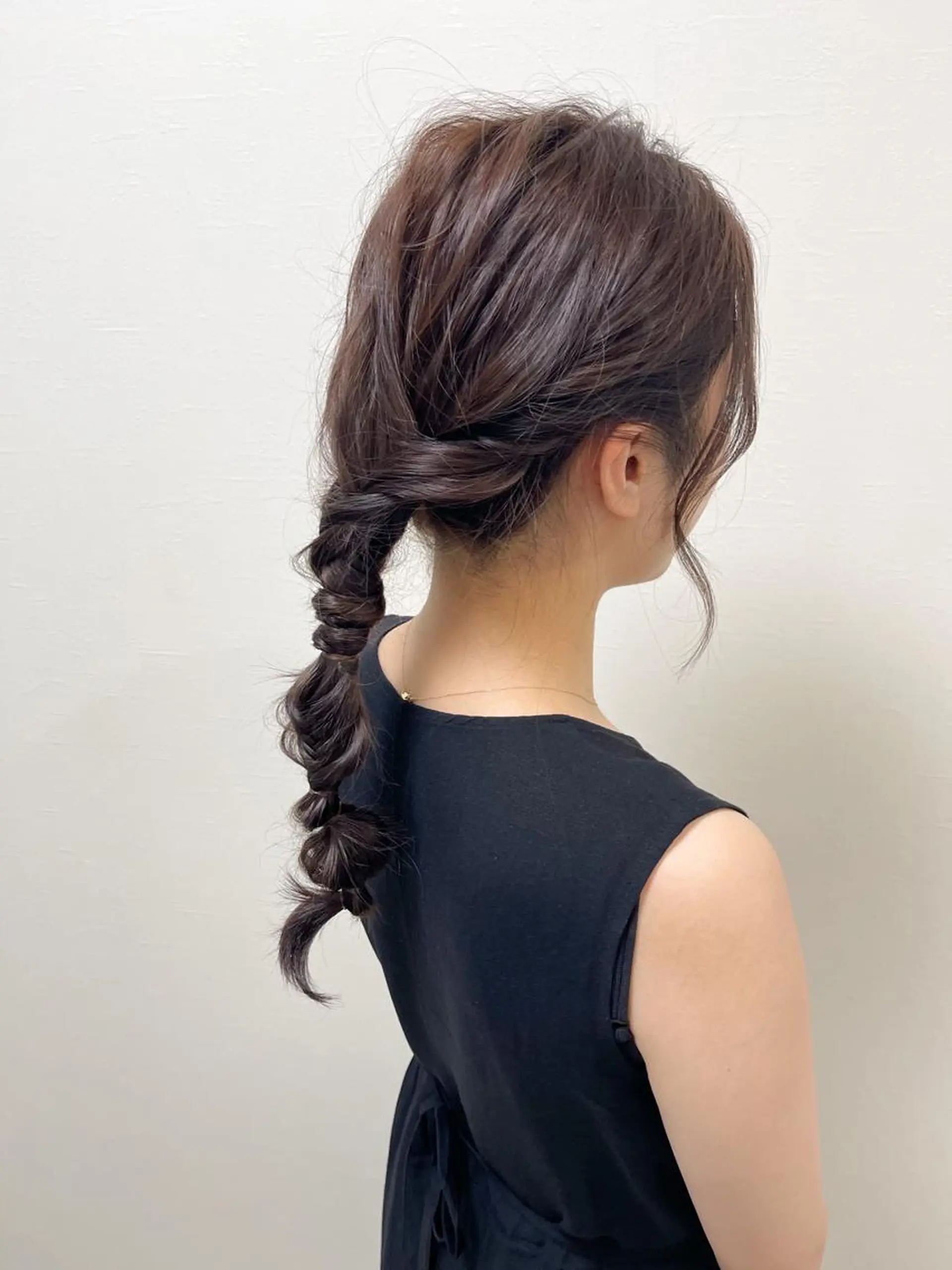 ロング ヘアアレンジ 中堀 遥のヘアスタイル