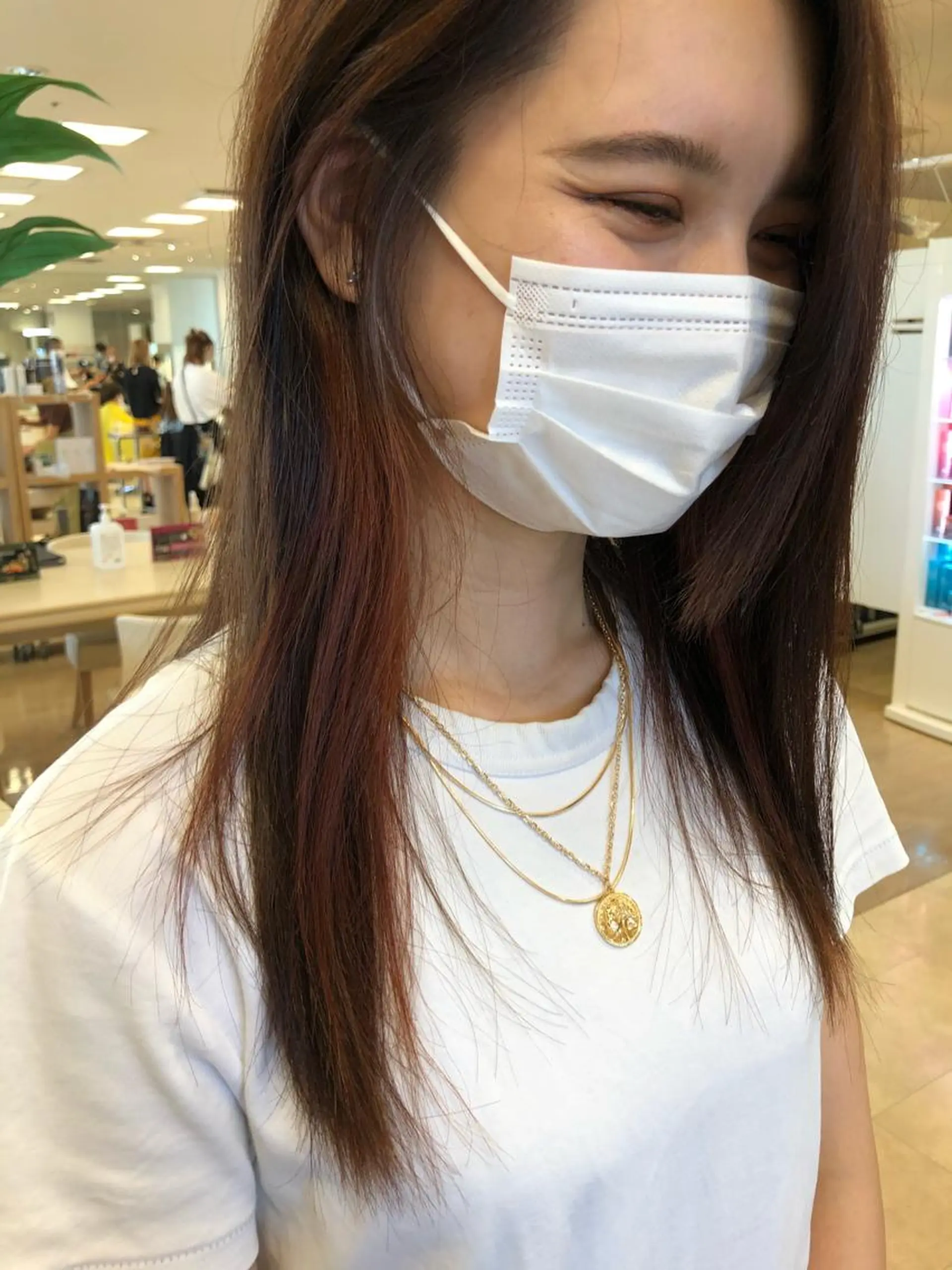 ロング カラー インナーカラー オレンジ 盛れるレイヤーカット 得意🌹井上美沙のヘアスタイル