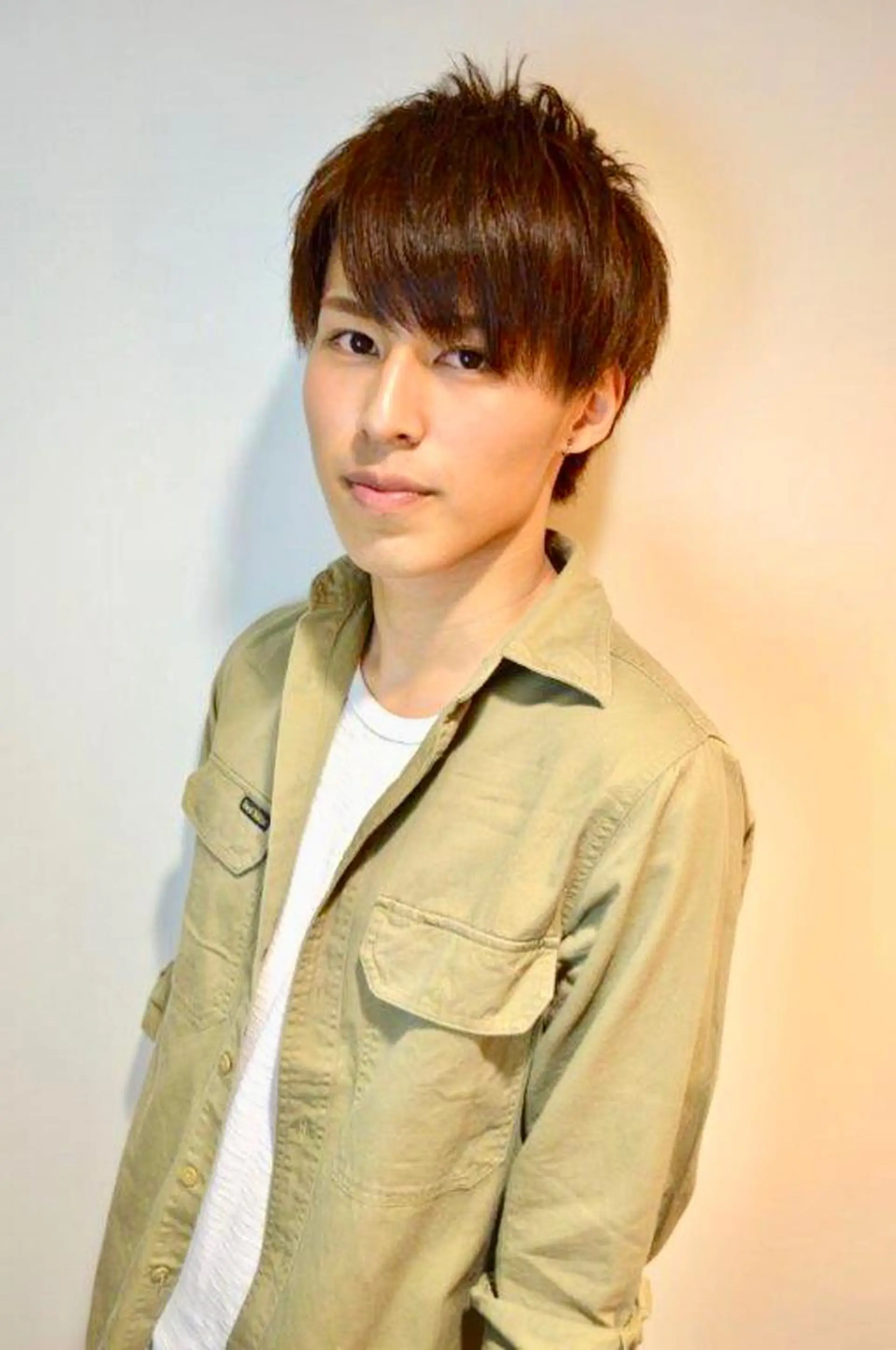 メンズ メンズウルフカット ウルフカット 佐藤 美紅のヘアスタイル