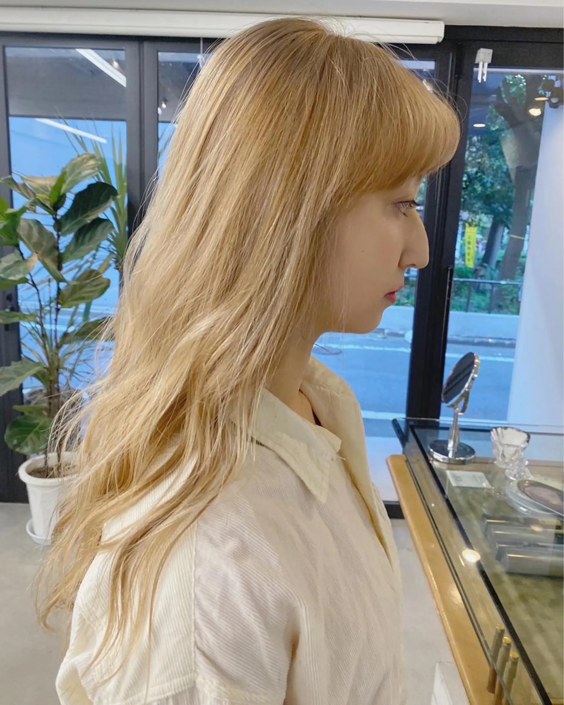 ロング カラー ヘアアレンジ Flamme Annaのヘアスタイル