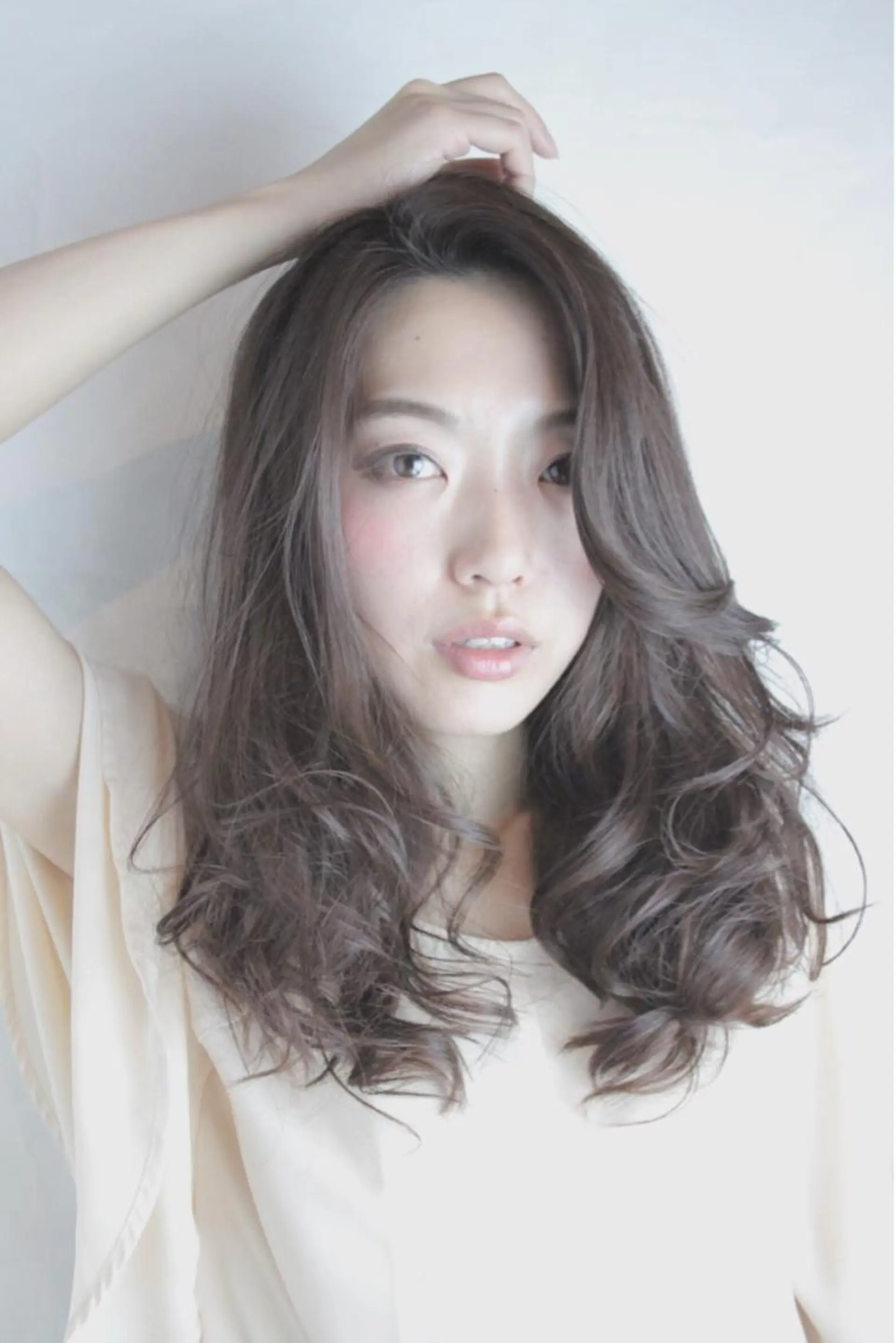 セミロング カット ヘアカラー トリートメント H (エイチ) 烏丸御池店のヘアスタイル