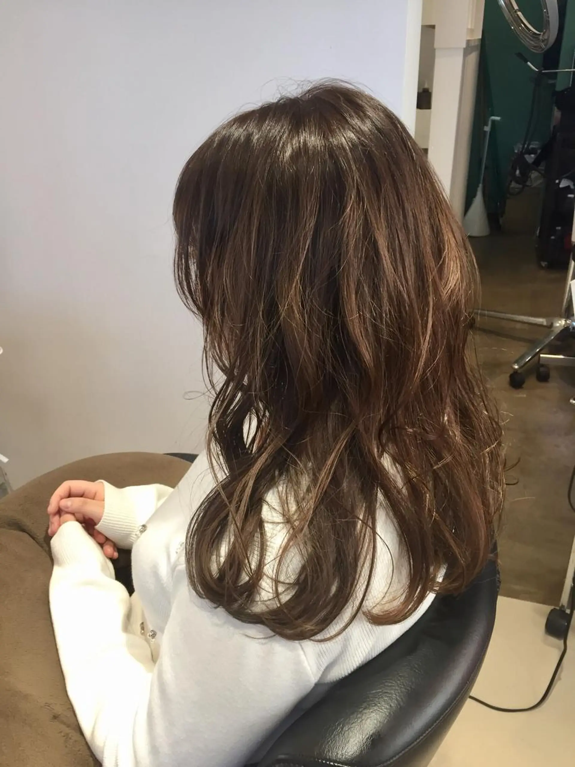 セミロング カット トリートメント 所渉/韓国レイヤー /ウルフカットのヘアスタイル