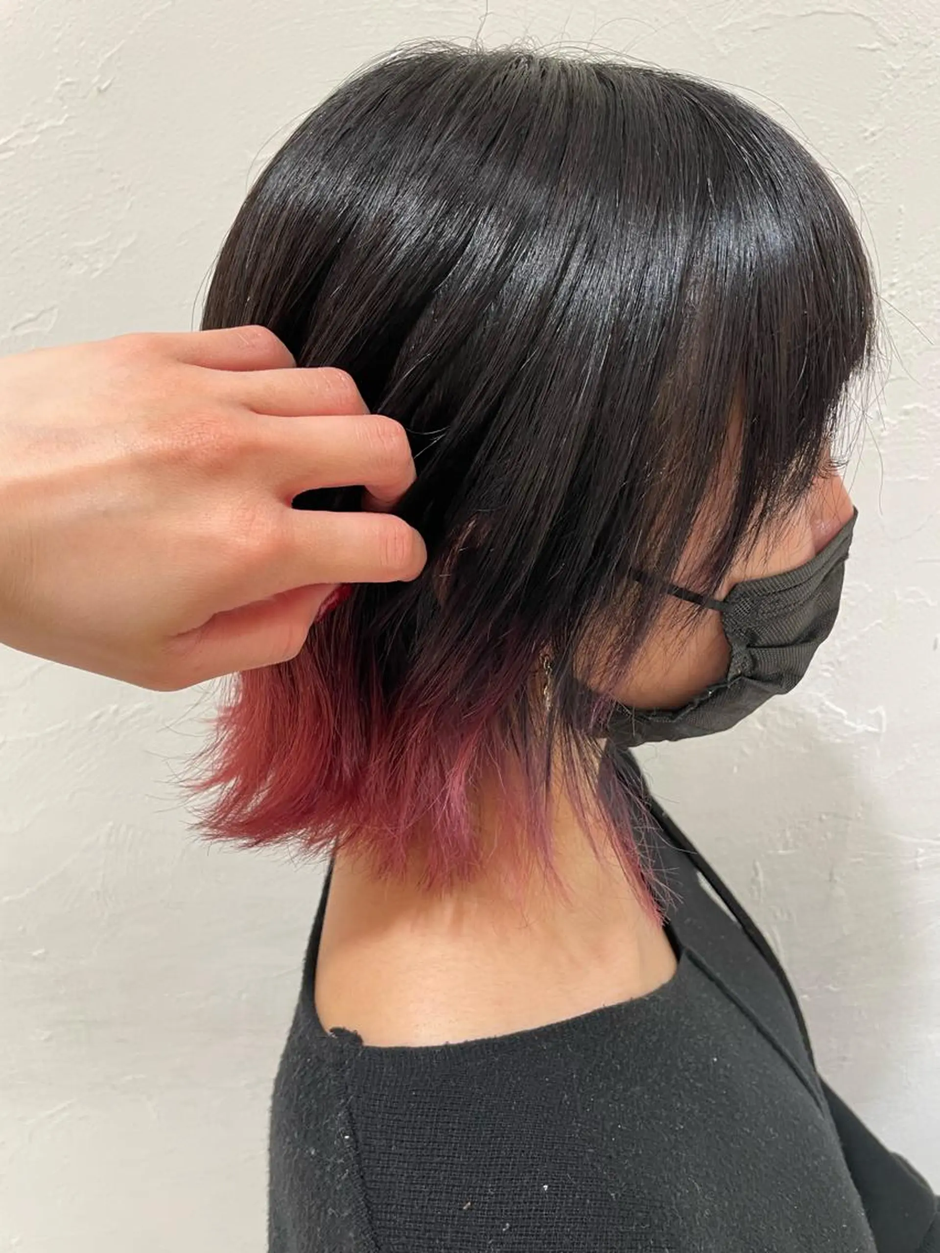 ミディアム カラー ブリーチ インナーカラー ユ カの眉毛・アイブロウイメージ