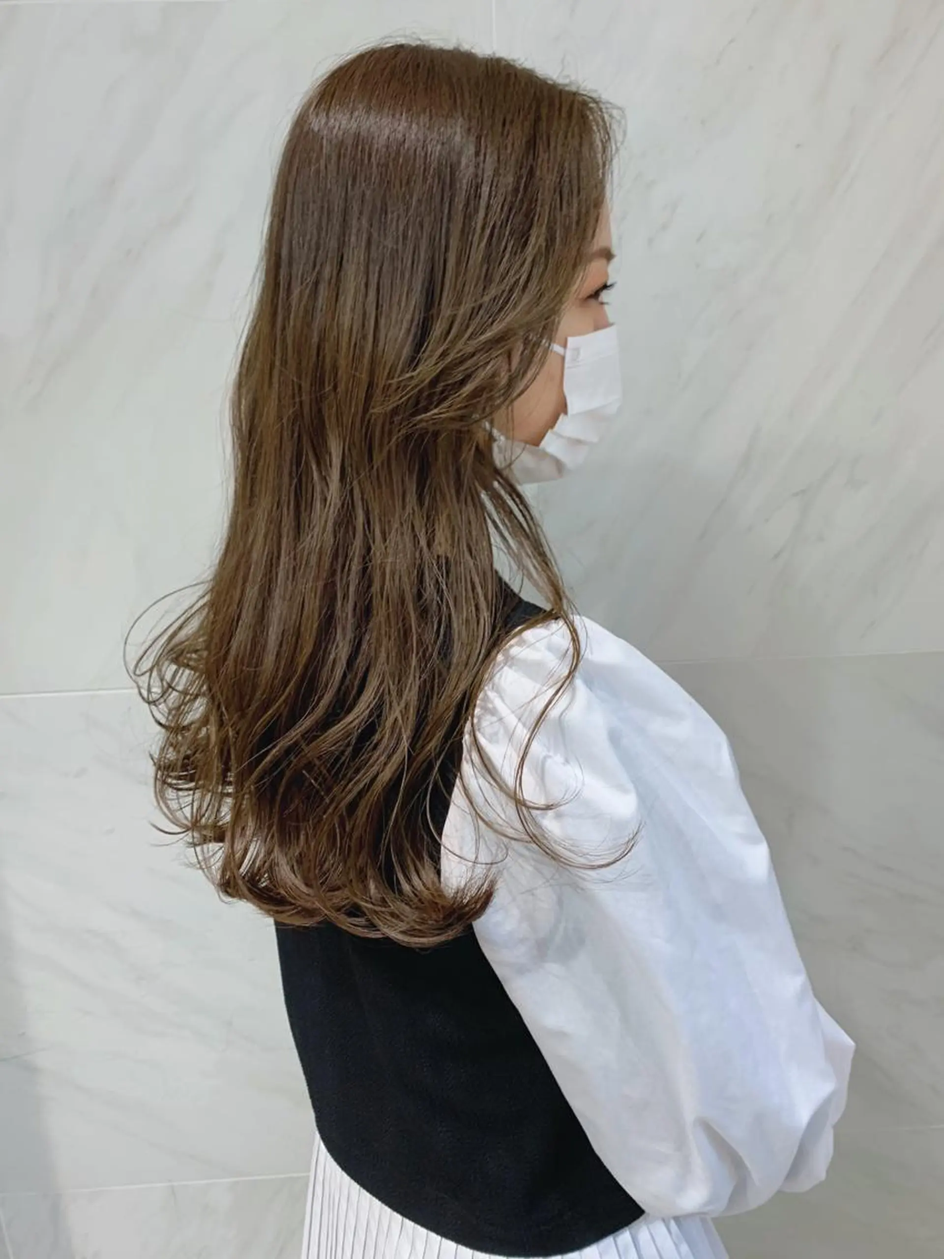 セミロング カラー TENELE所属・チバ タクミのヘアスタイル