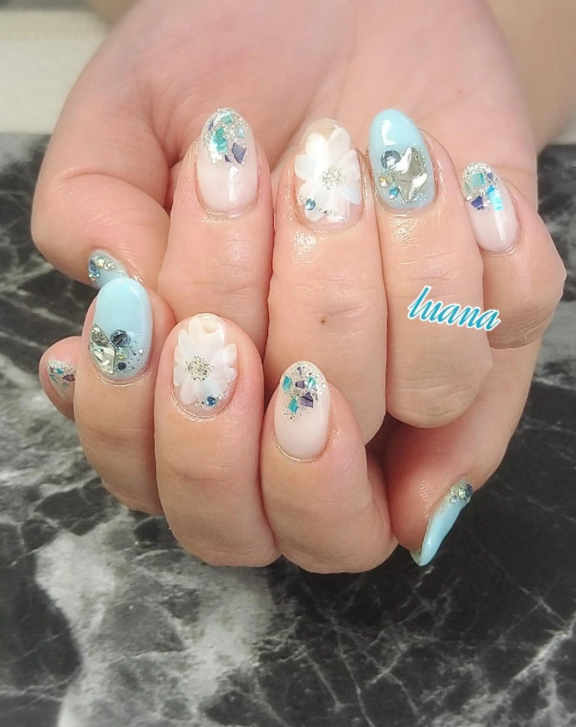 ネイル ハンドネイル LUANA  TAKAHASHIのネイルデザイン