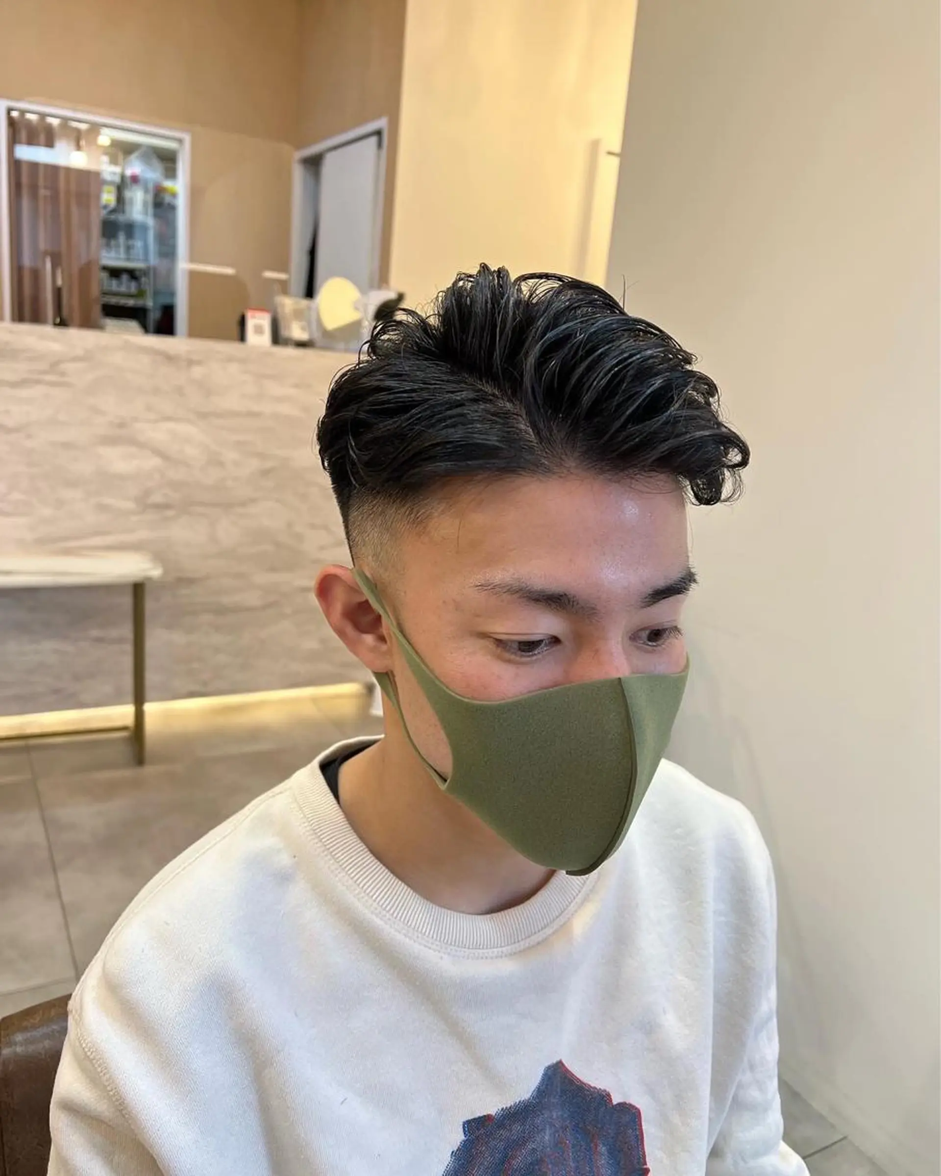 ショート パーマ メンズ あくつ べんのヘアスタイル