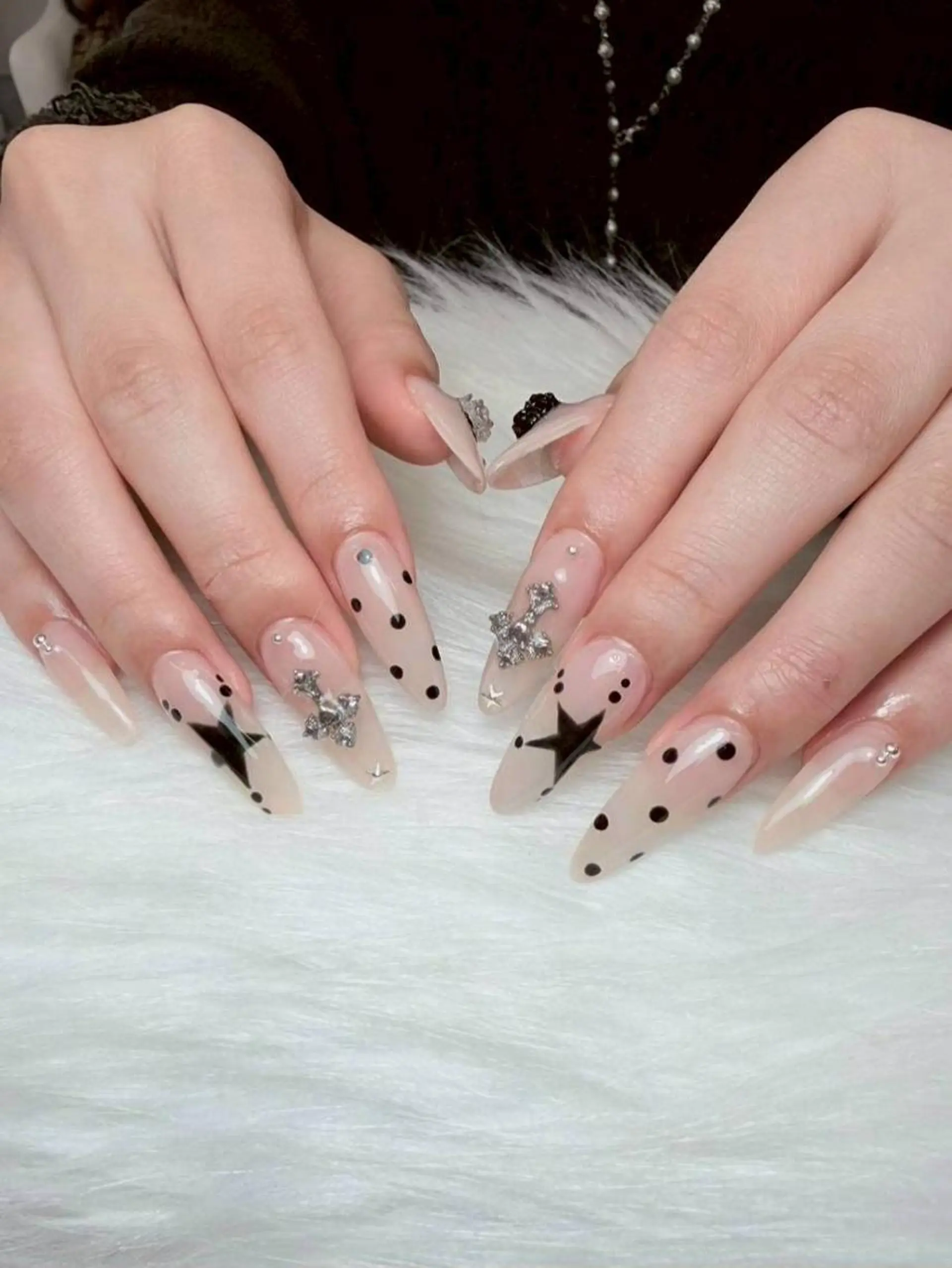 ネイル ハンドネイル BIJOU by MIHANAのネイルデザイン