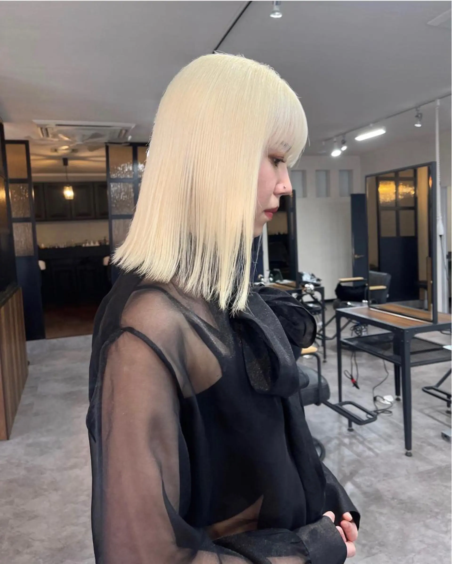 カラー 抜きっぱなしブロンド ブロンド 掛川美容師 chikakoのヘアスタイル