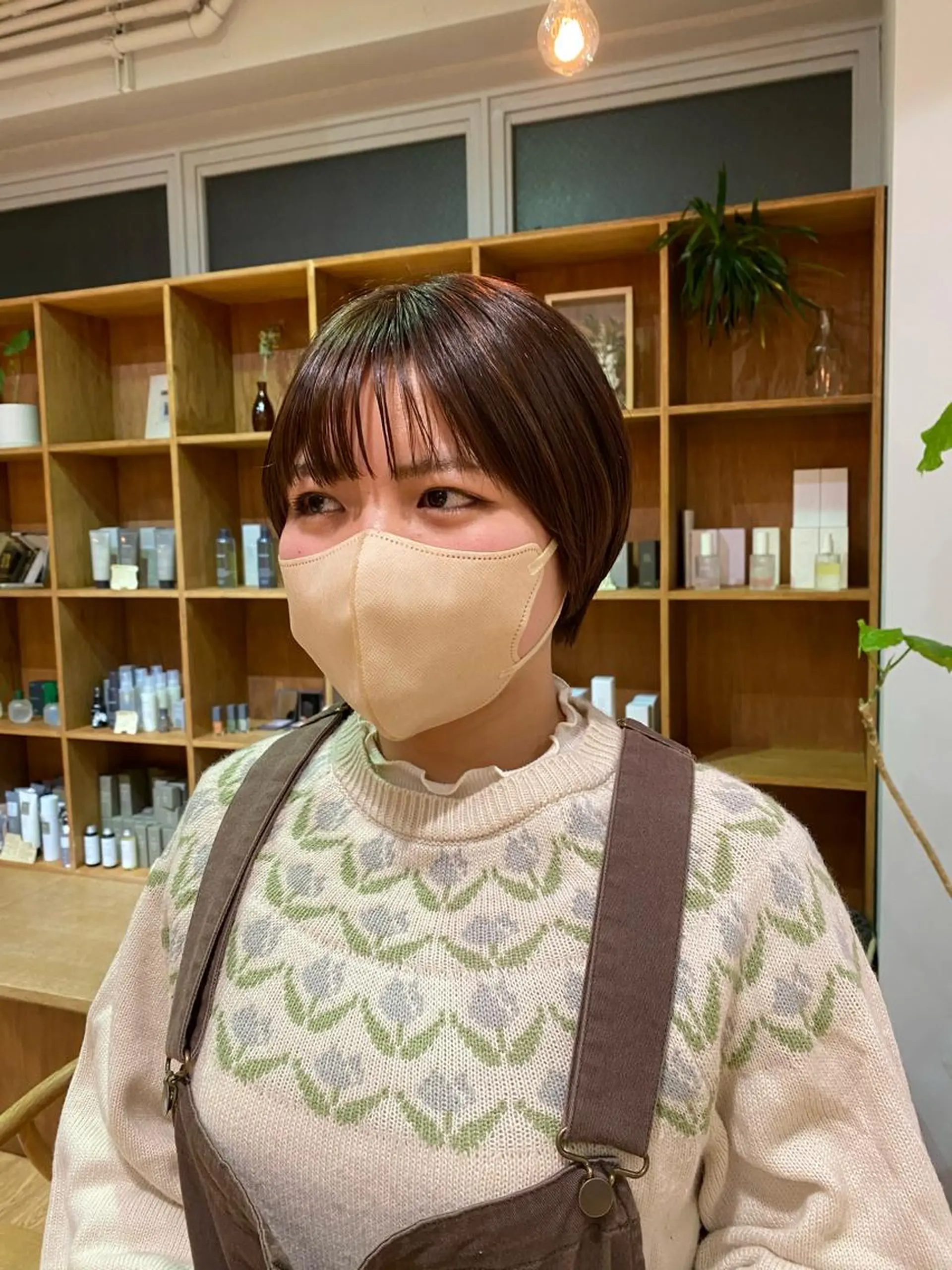 ショート ショートヘア 大人可愛い♡コテ巻き パーマ🌼杉田 萌恵のヘアスタイル