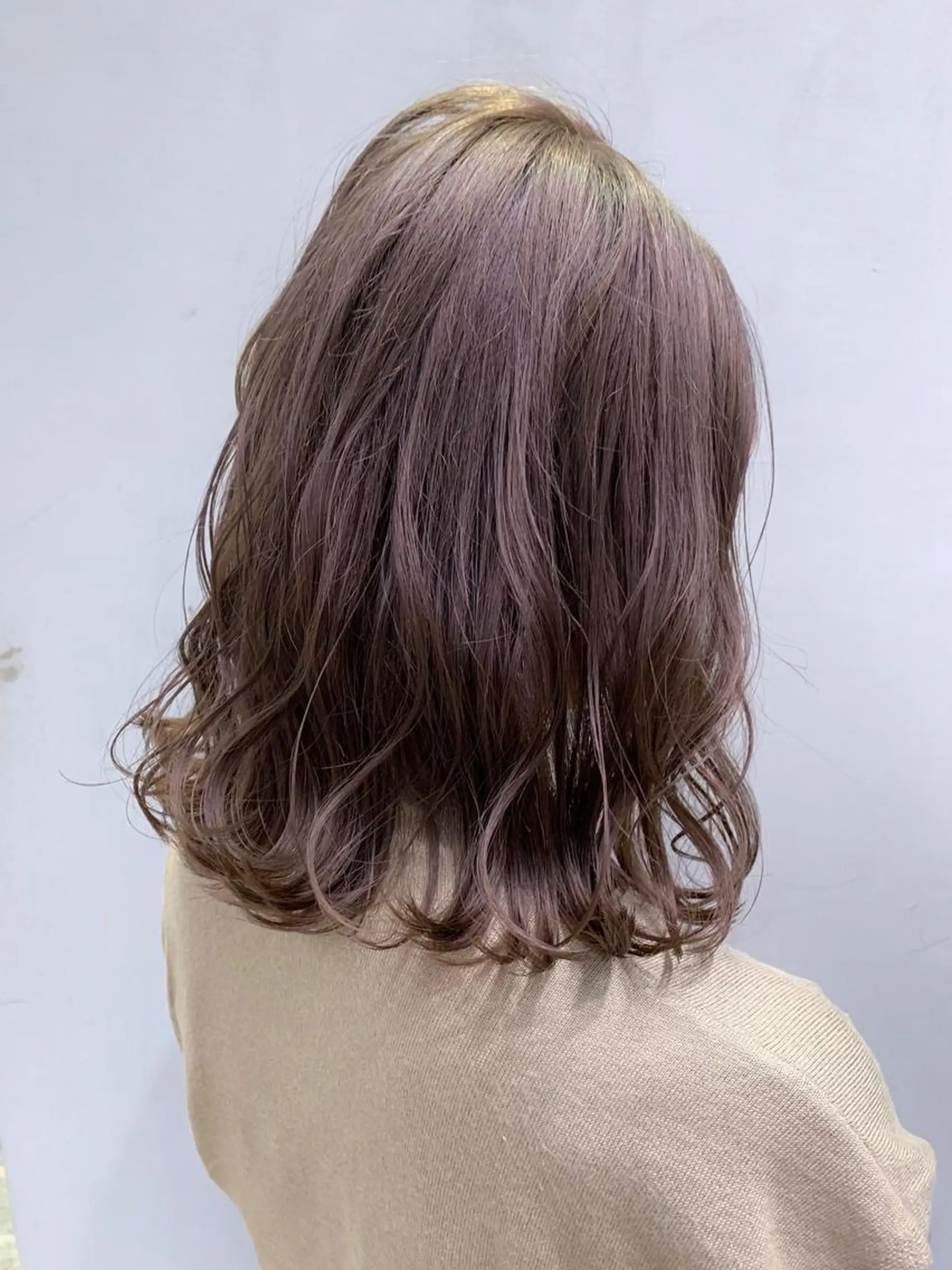 ミディアム yui .のヘアスタイル