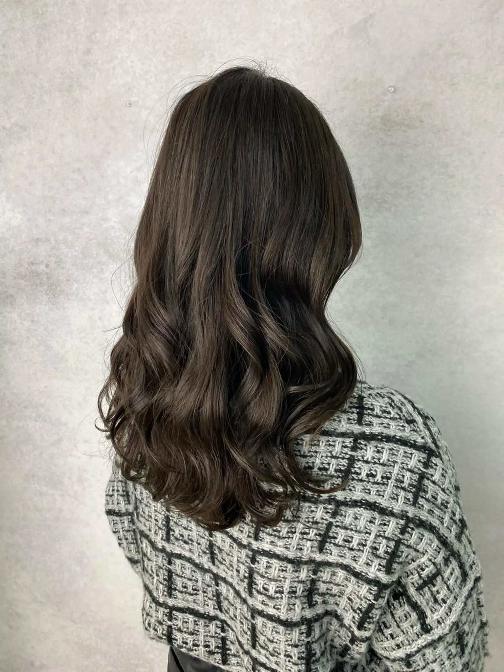 ロング カラー グレージュ 韓国風ヘア レイヤーカット カット ヘアカラー トリートメント 統括マネージャー/ 髪のドクター/前原悟のヘアスタイル